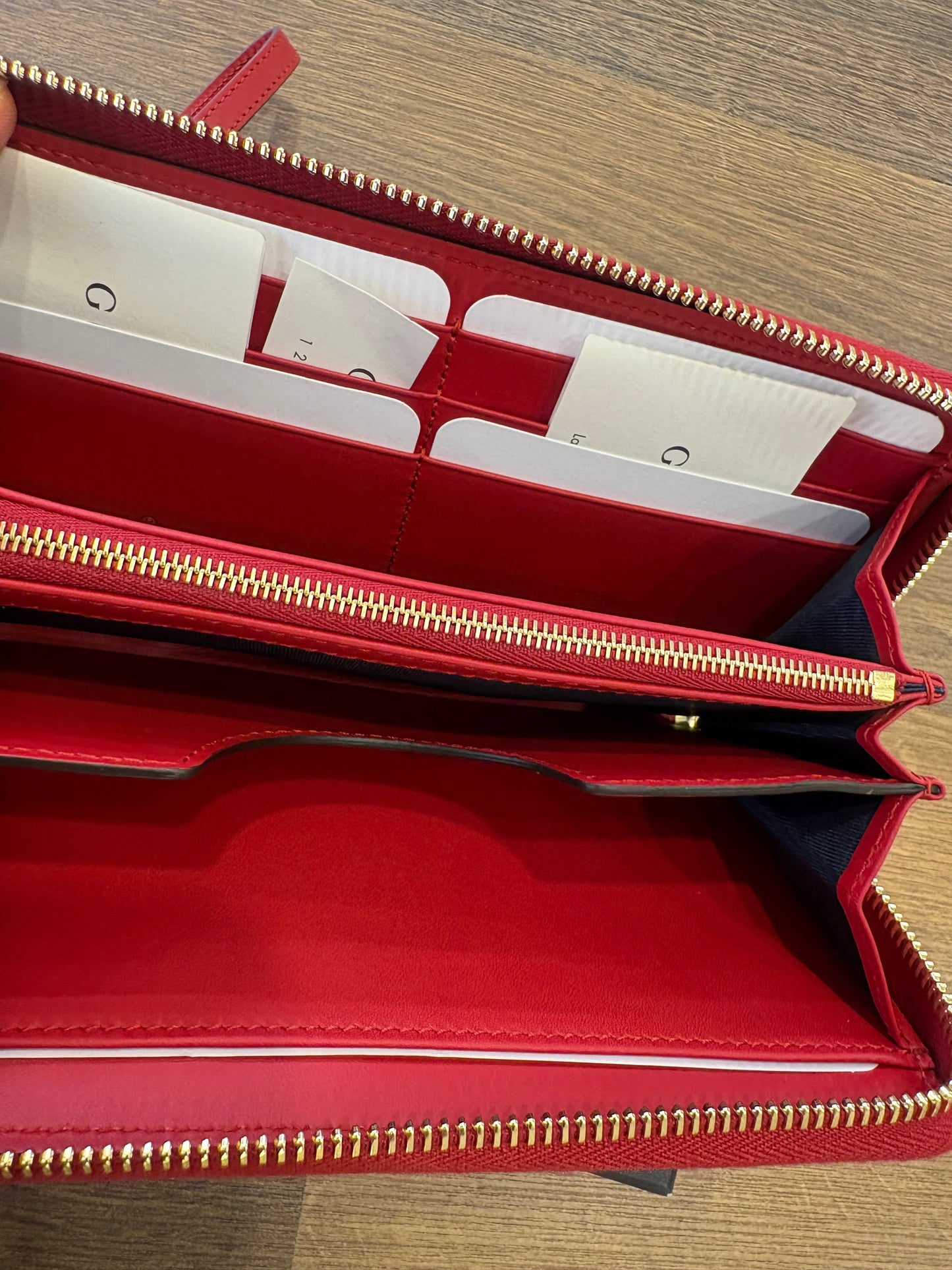 Gucci Portafoglio Continental GG Blooms con cerniera perimetrale