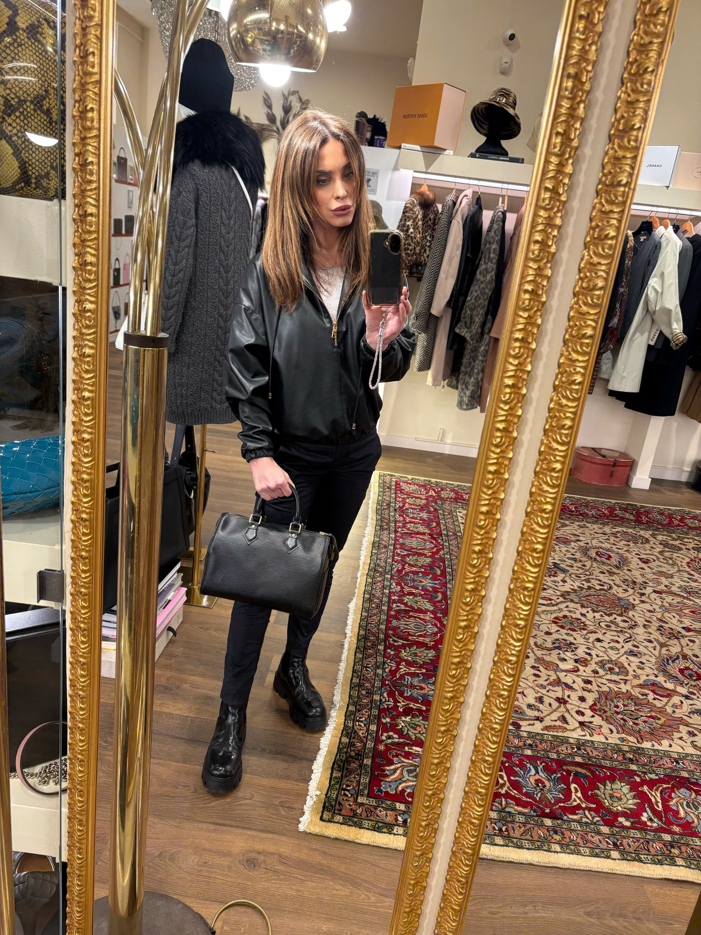 Louis Vuitton speedy in pelle epi nero