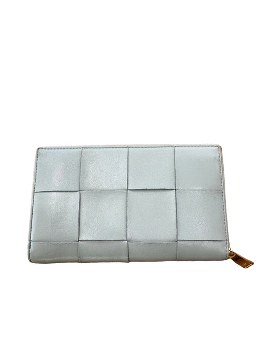 Bottega Veneta Portafoglio Cassette Zip Around in Pelle Maxi Intrecciato