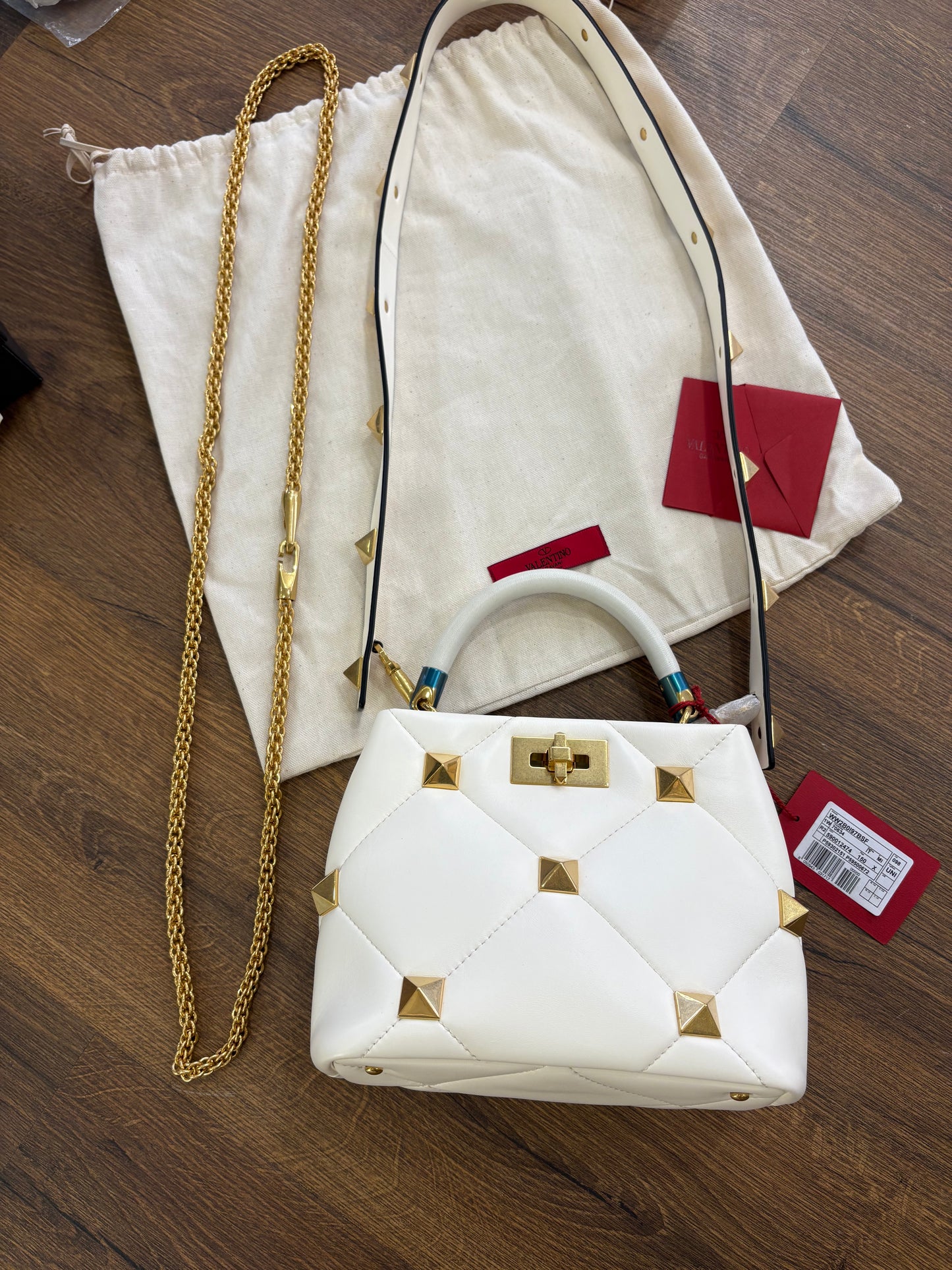 Valentino Garavani borsa Roman Stud Small in Nappa. Nuovo