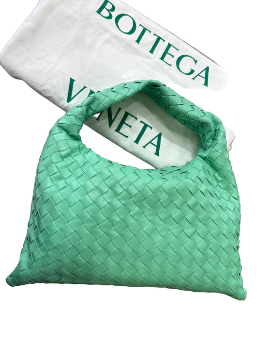 Bottega Veneta Hop in pelle intrecciata verde menta