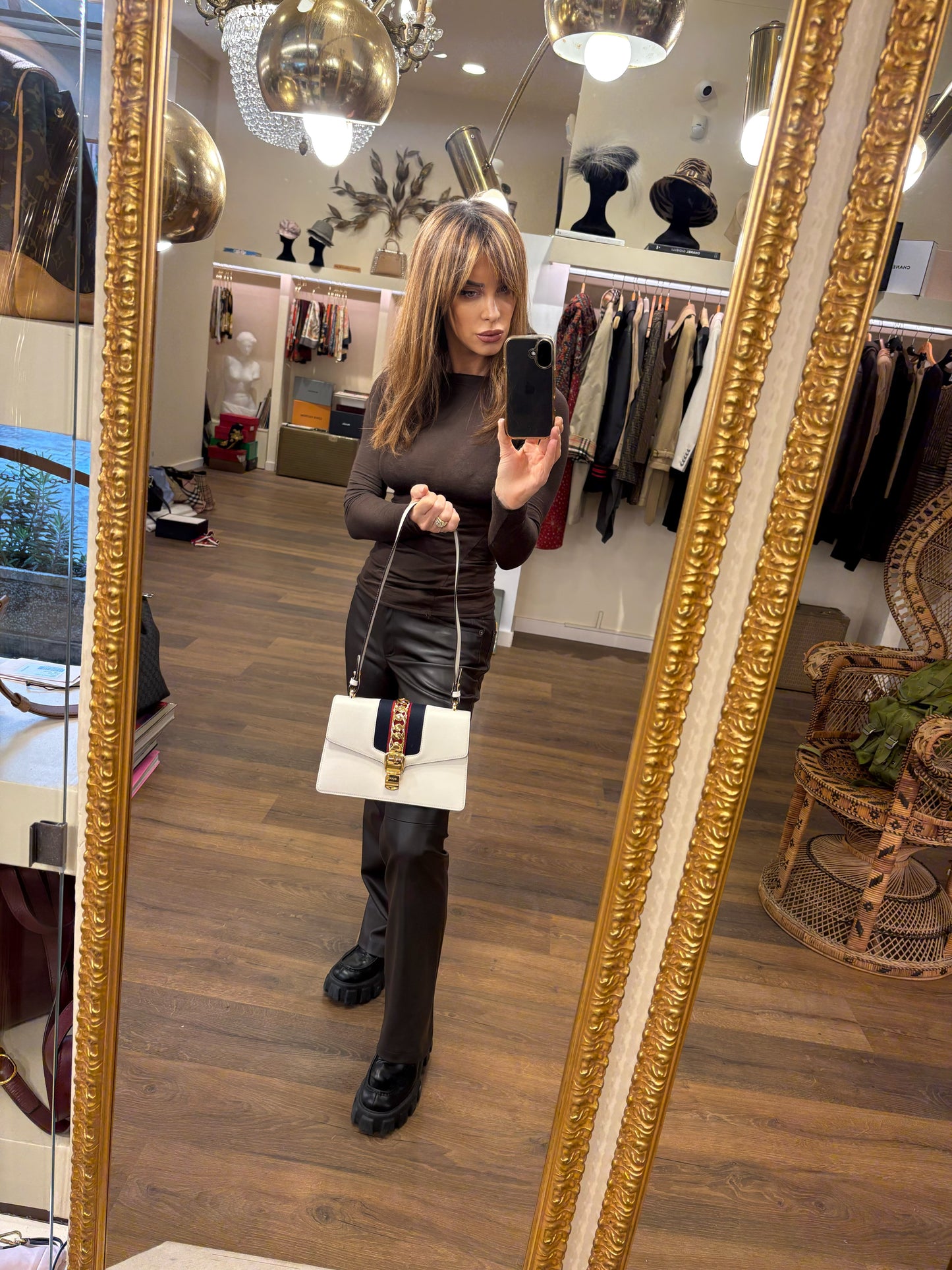 Gucci Silvye borsa in pelle bianca doppia tracolla