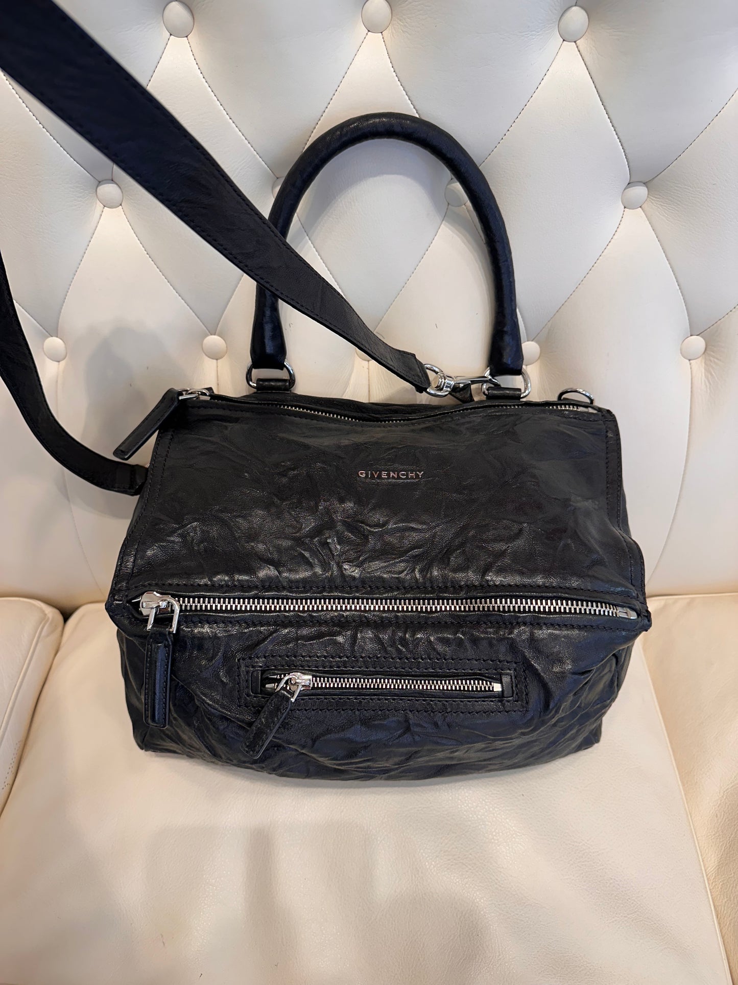 Givenchy  borsa Pandora pelle martellata