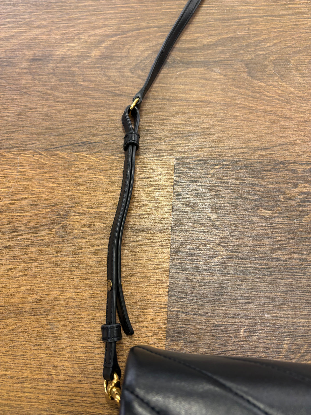 Saint Laurent Loulou Toy/Mini d'Archivio in Pelle Matelassé Nera con Hardware Dorato
