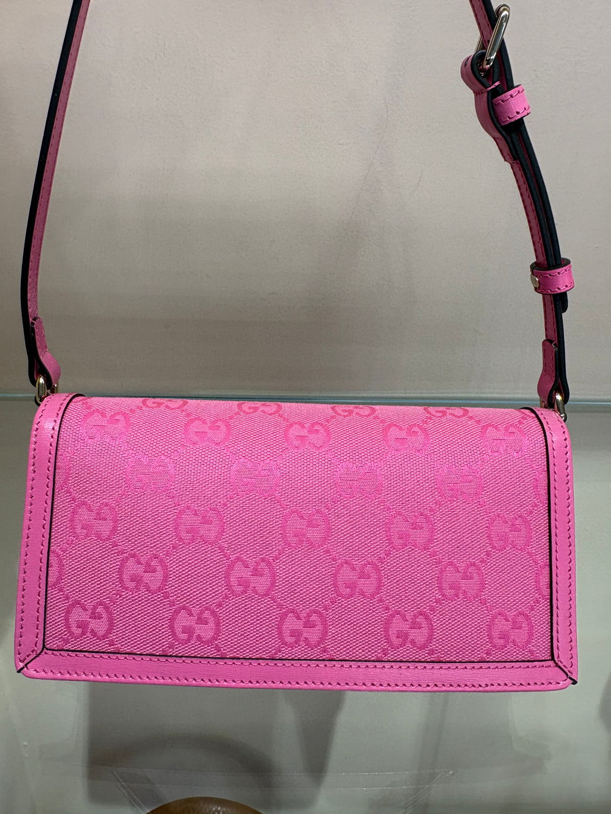 Gucci Borsa a Spalla Luce Mini in Tela GG Monogram Rose Dark Blossom. Nuova