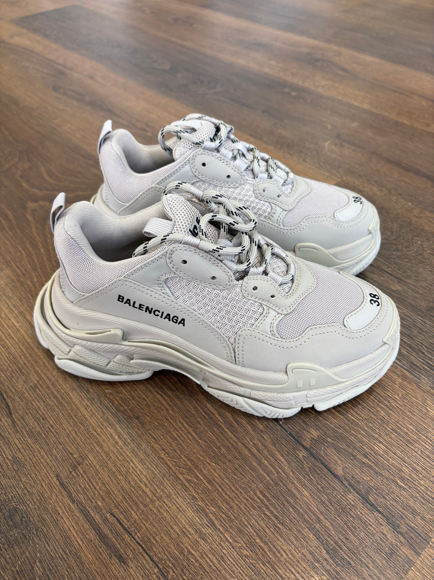 Balenciaga Sneakers beige 38 nuove