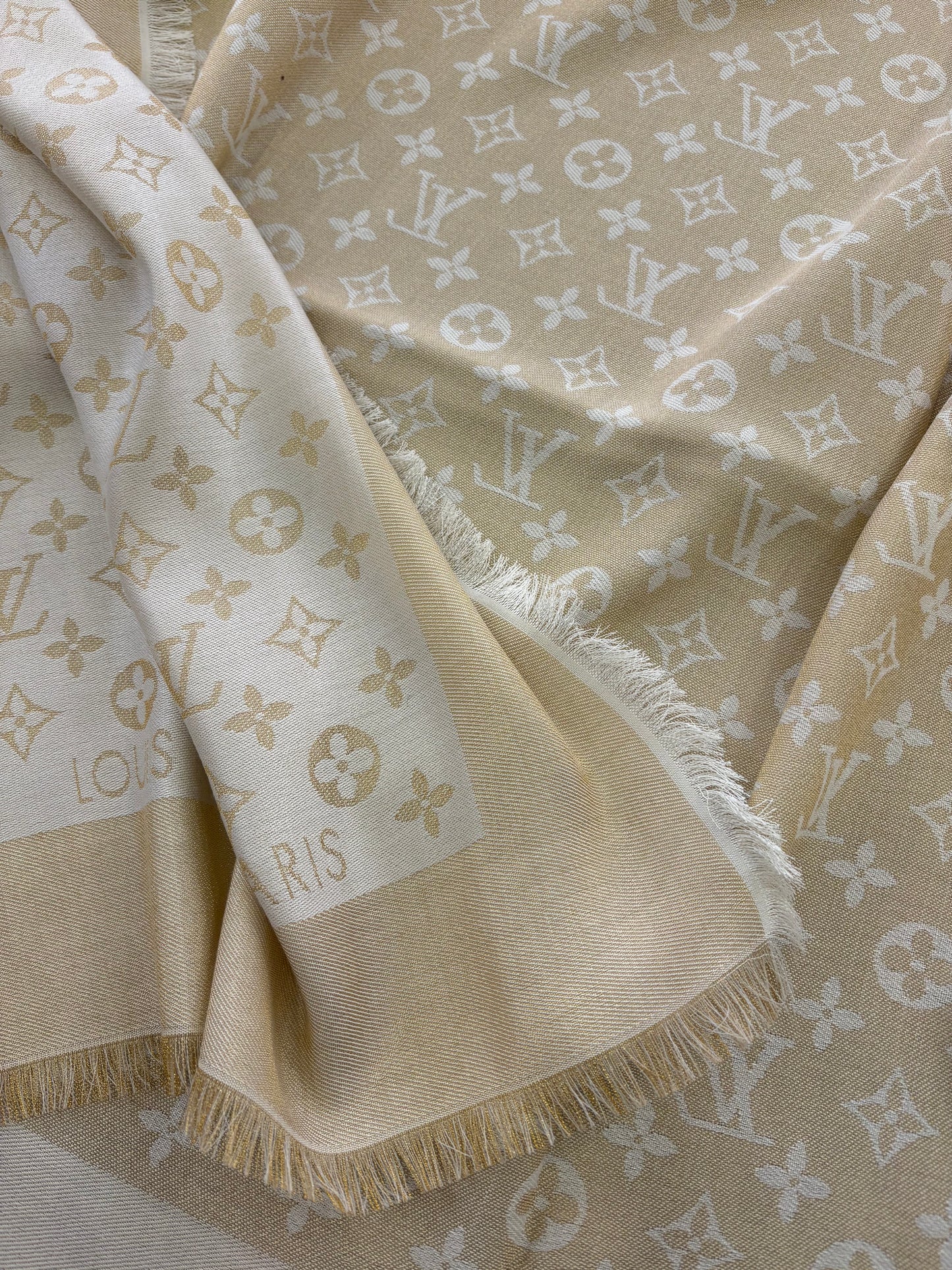 Louis Vuitton scialle Shine avorio / beige metallizzato