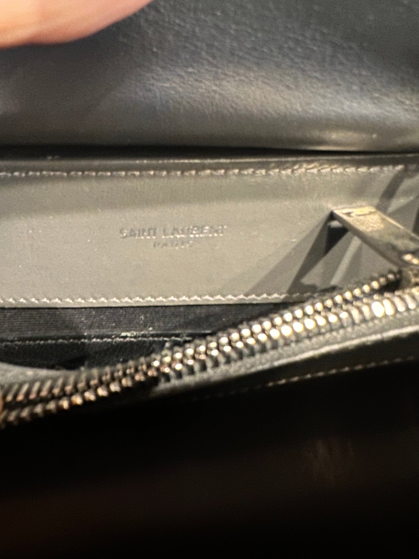 Ysl borsa Loulou in pelle grigia metallo silver