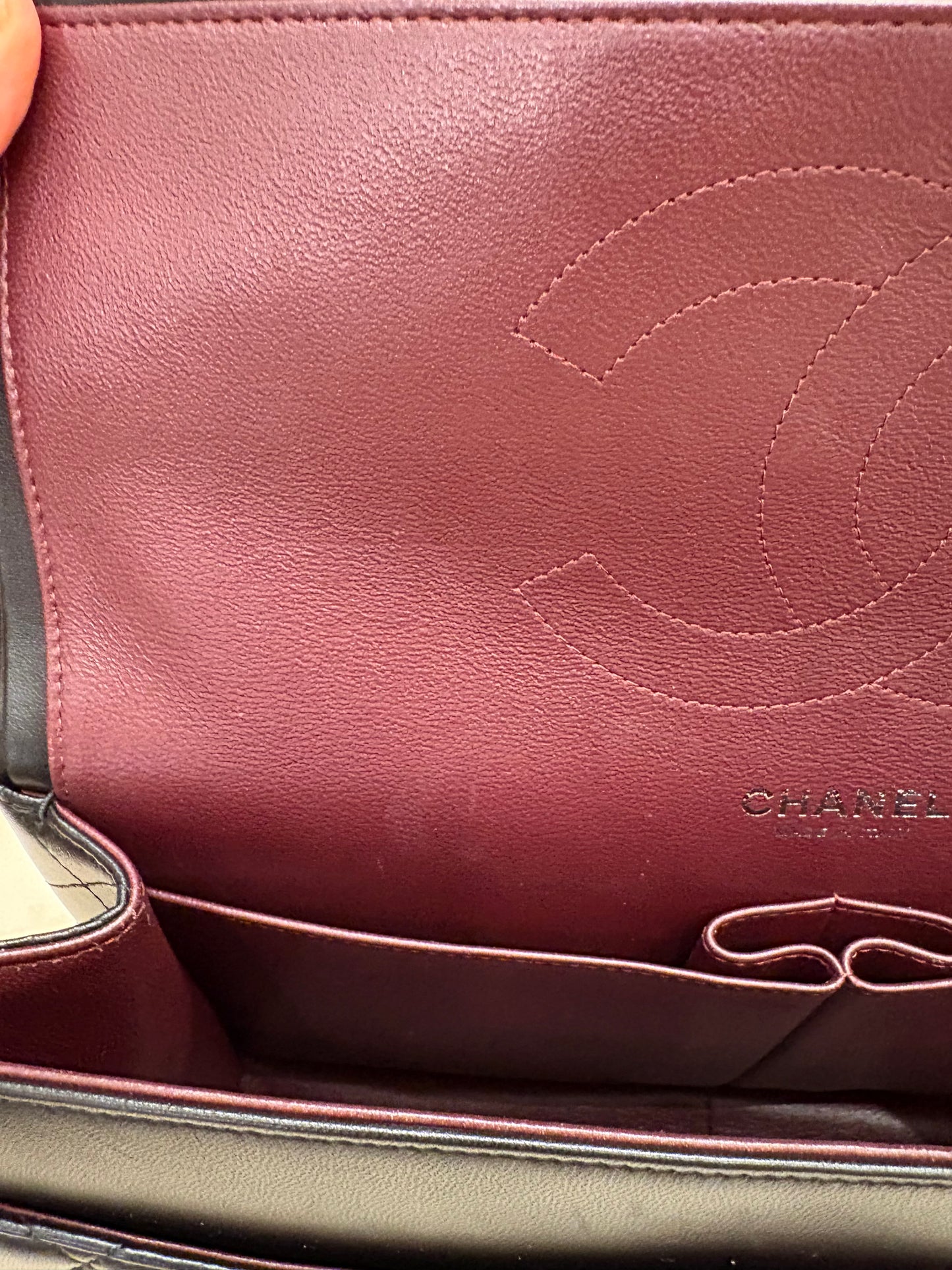 Chanel  Timeless Classic Jumbo lambskin black  hw silver