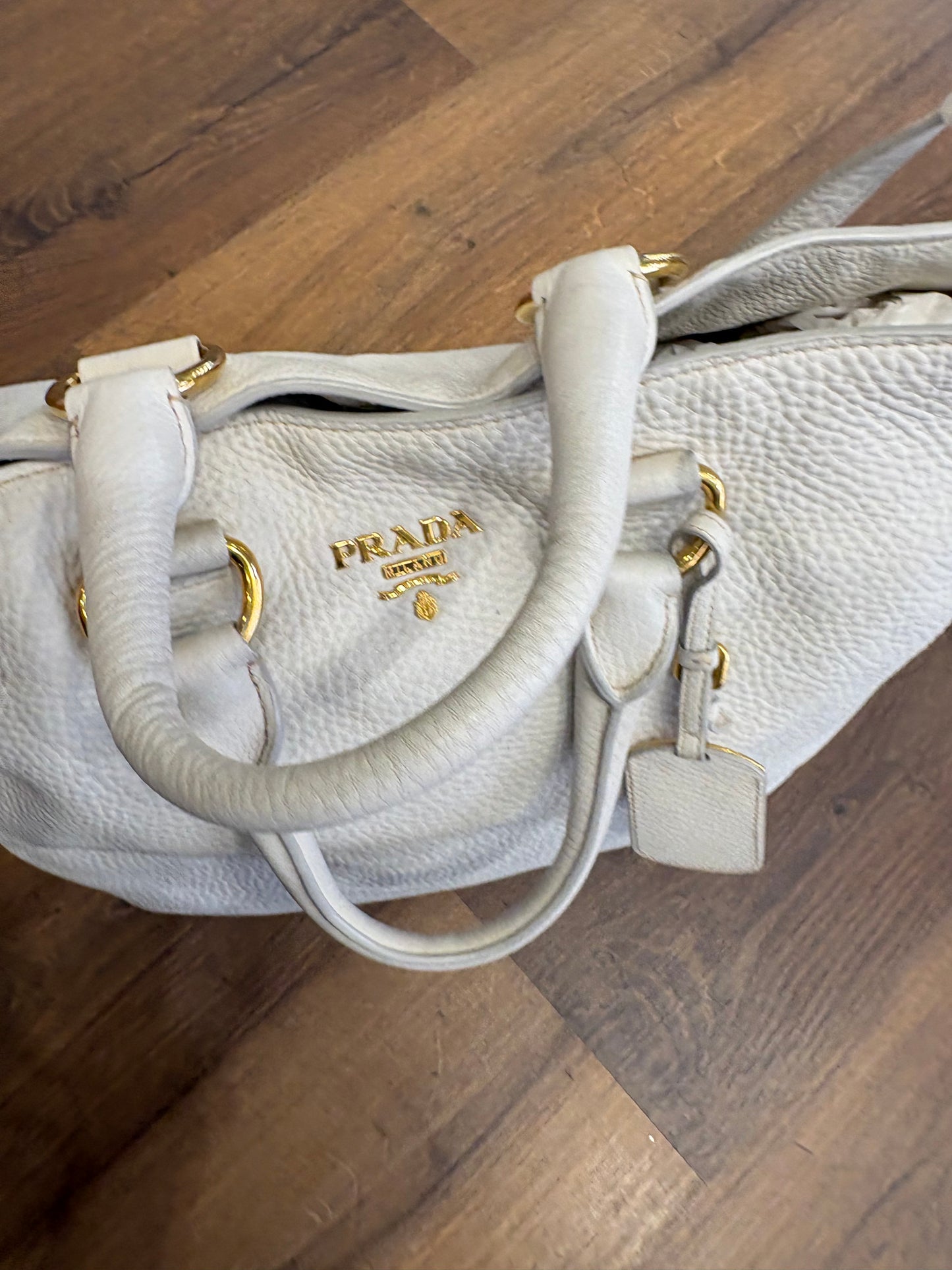 Prada shopping bag pelle martellata bianca