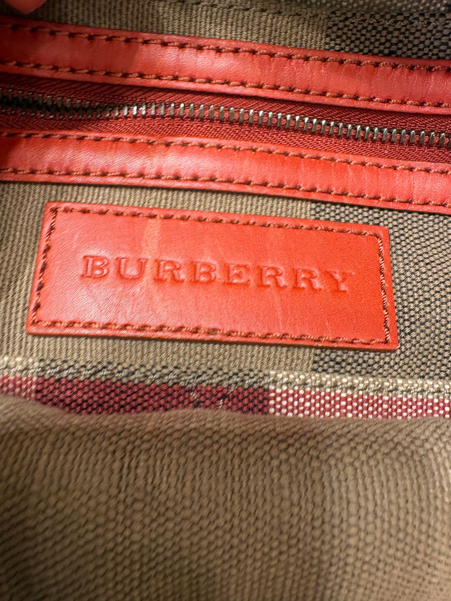 Burberry zaino tela check e pelle rossa