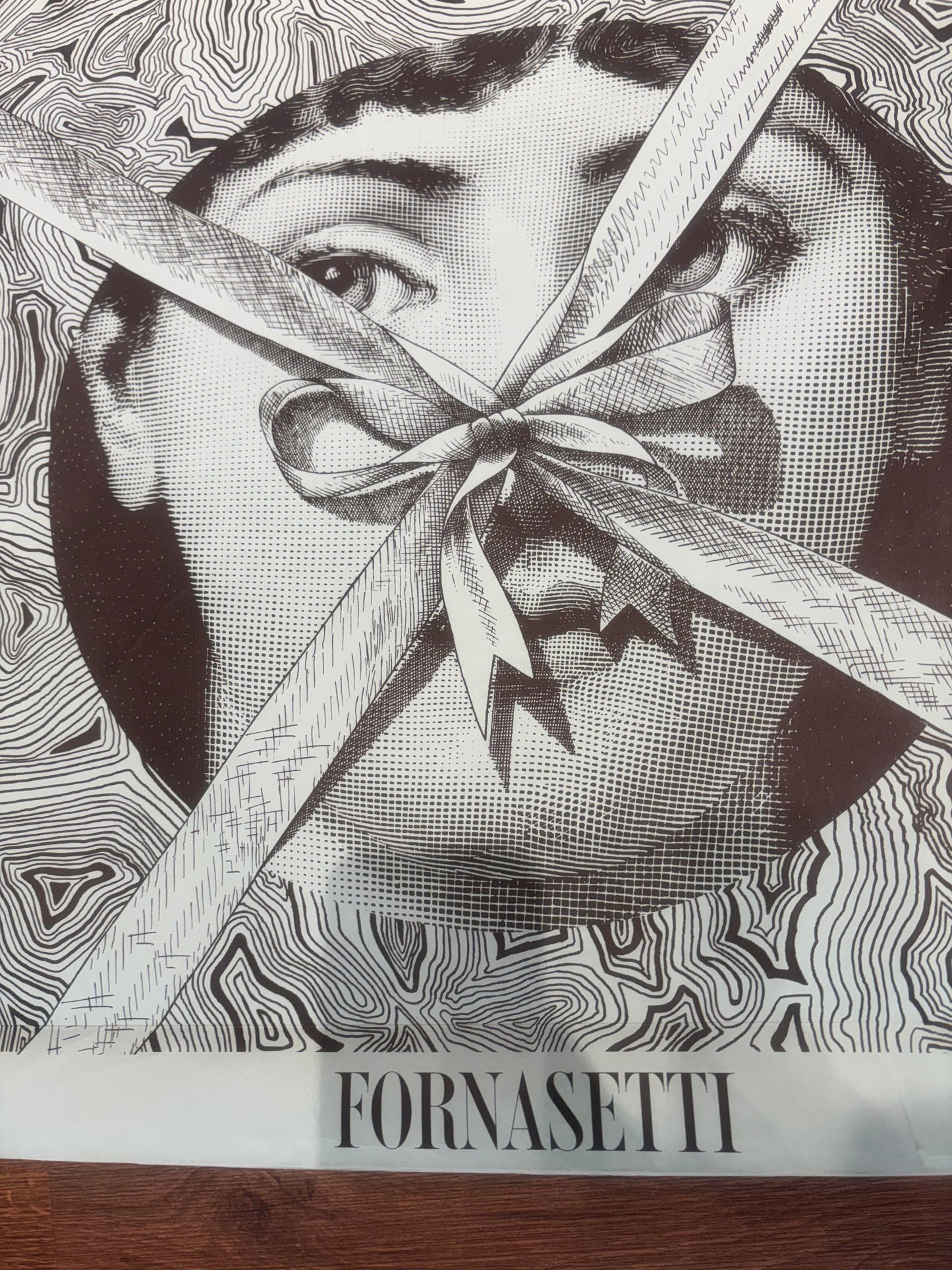 Fornasetti Vassoio Rotondo "Chiavi e Losanghe". Nuovo