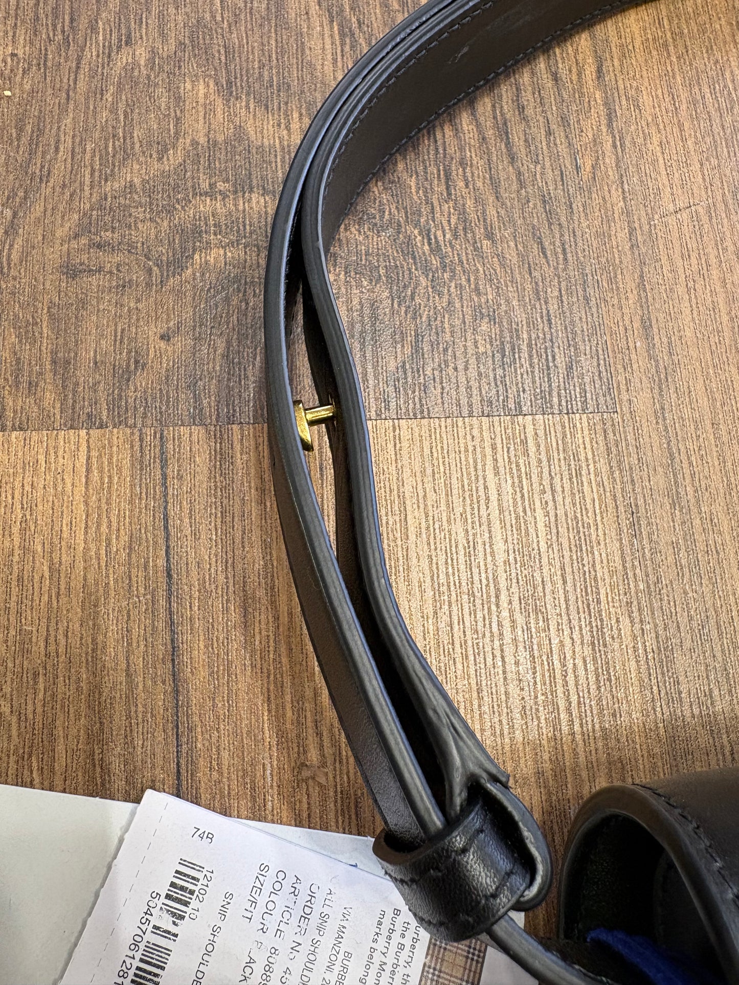 Burberry Snip shoulder bag new