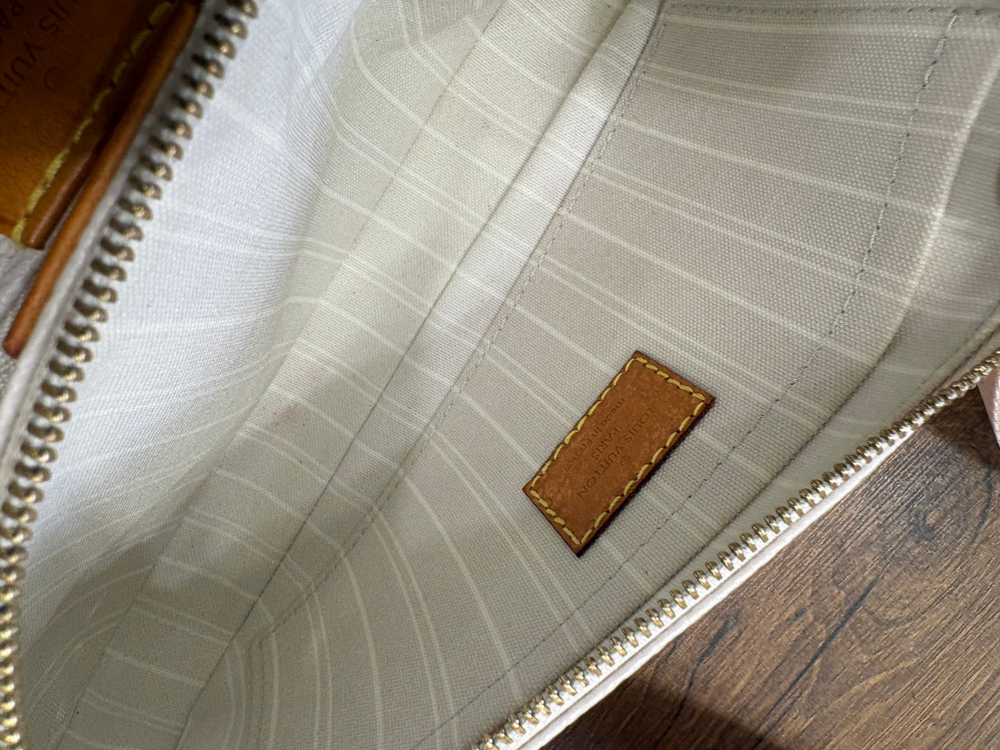 Louis Vuitton Multi Pocket Accessoires Lim . Edition