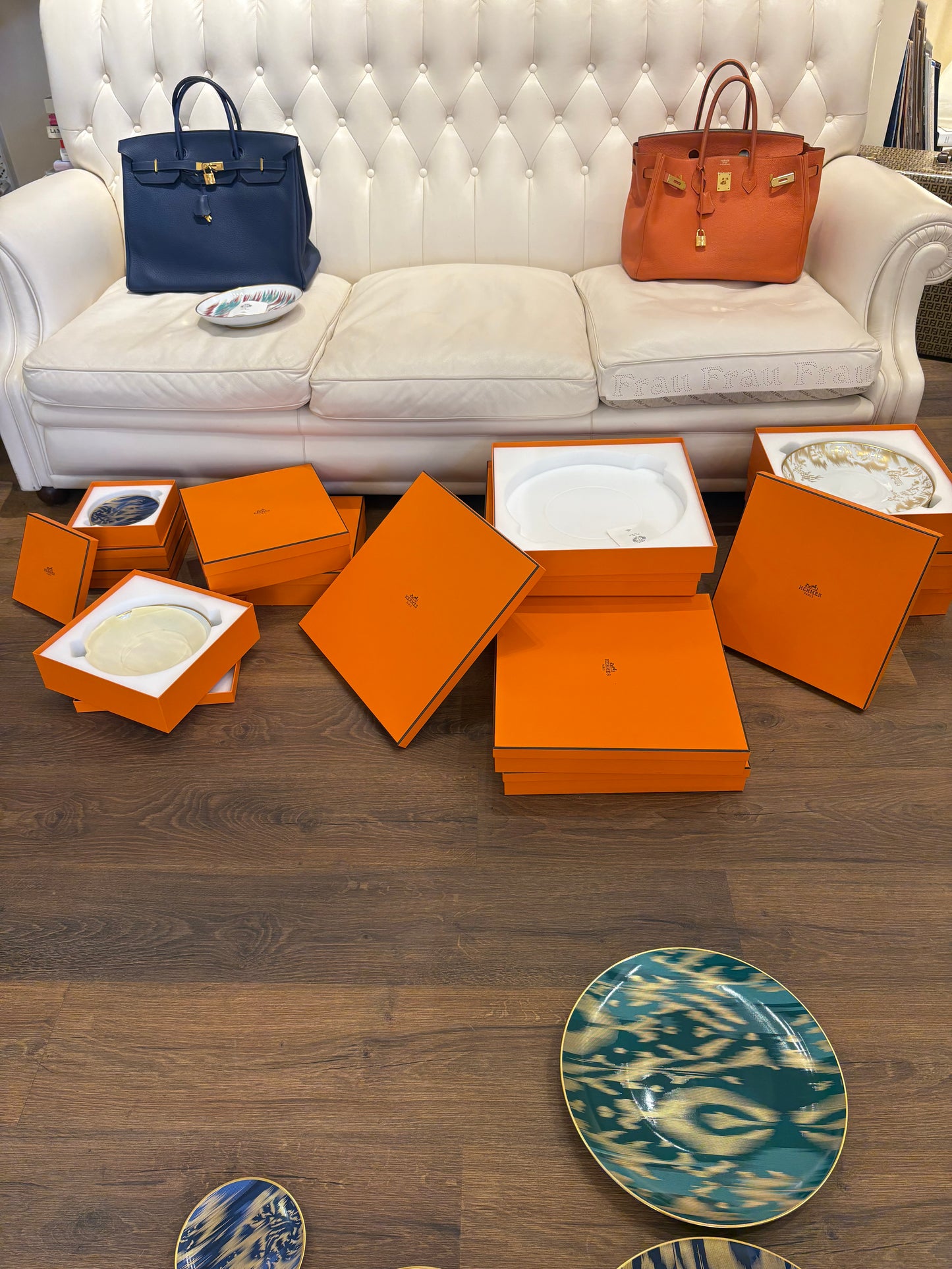 Hermès Vojage En Ikat set piatti porcellana e oro (24 pezzi) nuovo