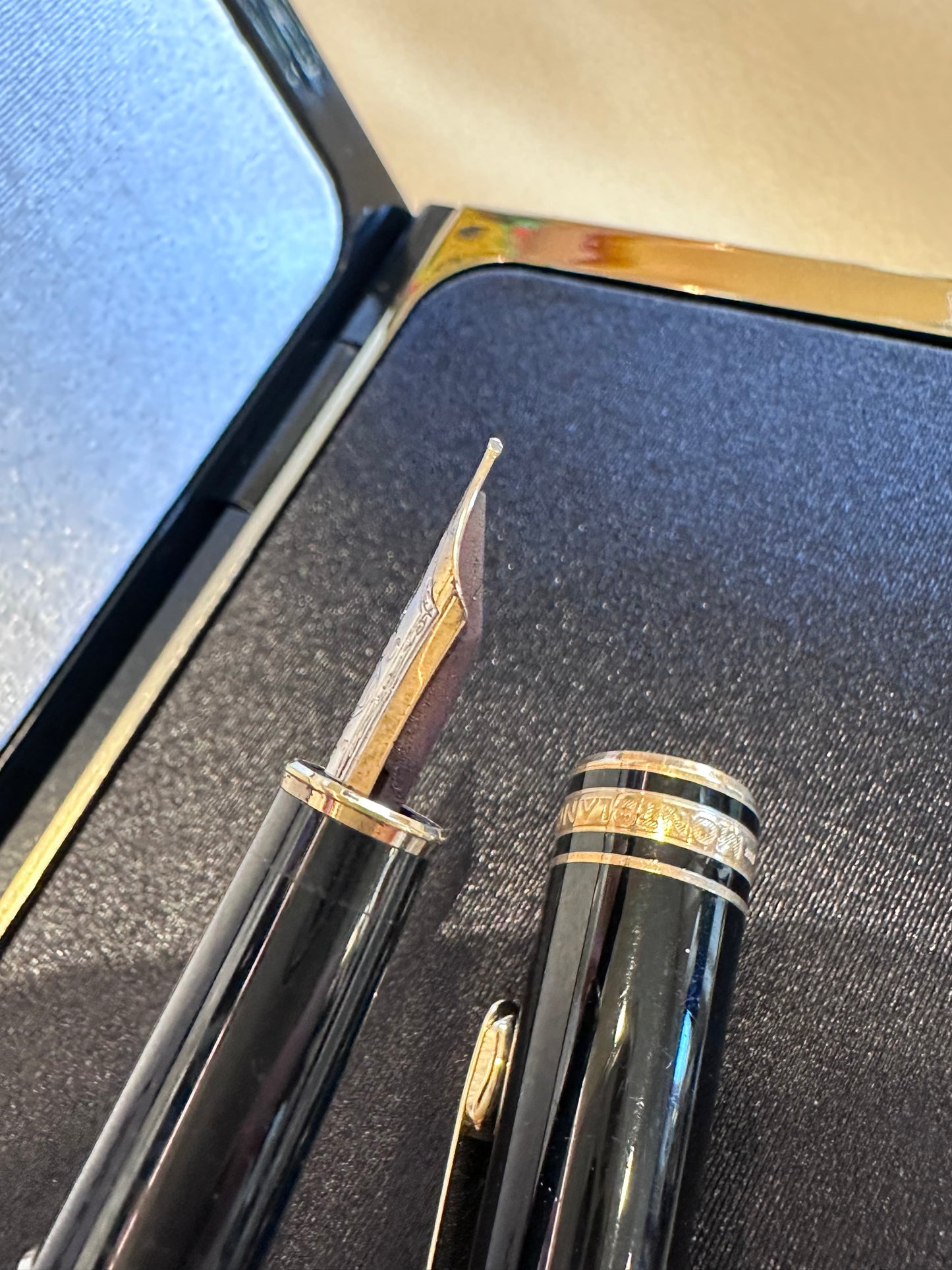 Montblanc penna stilografica pennino oro 18kt