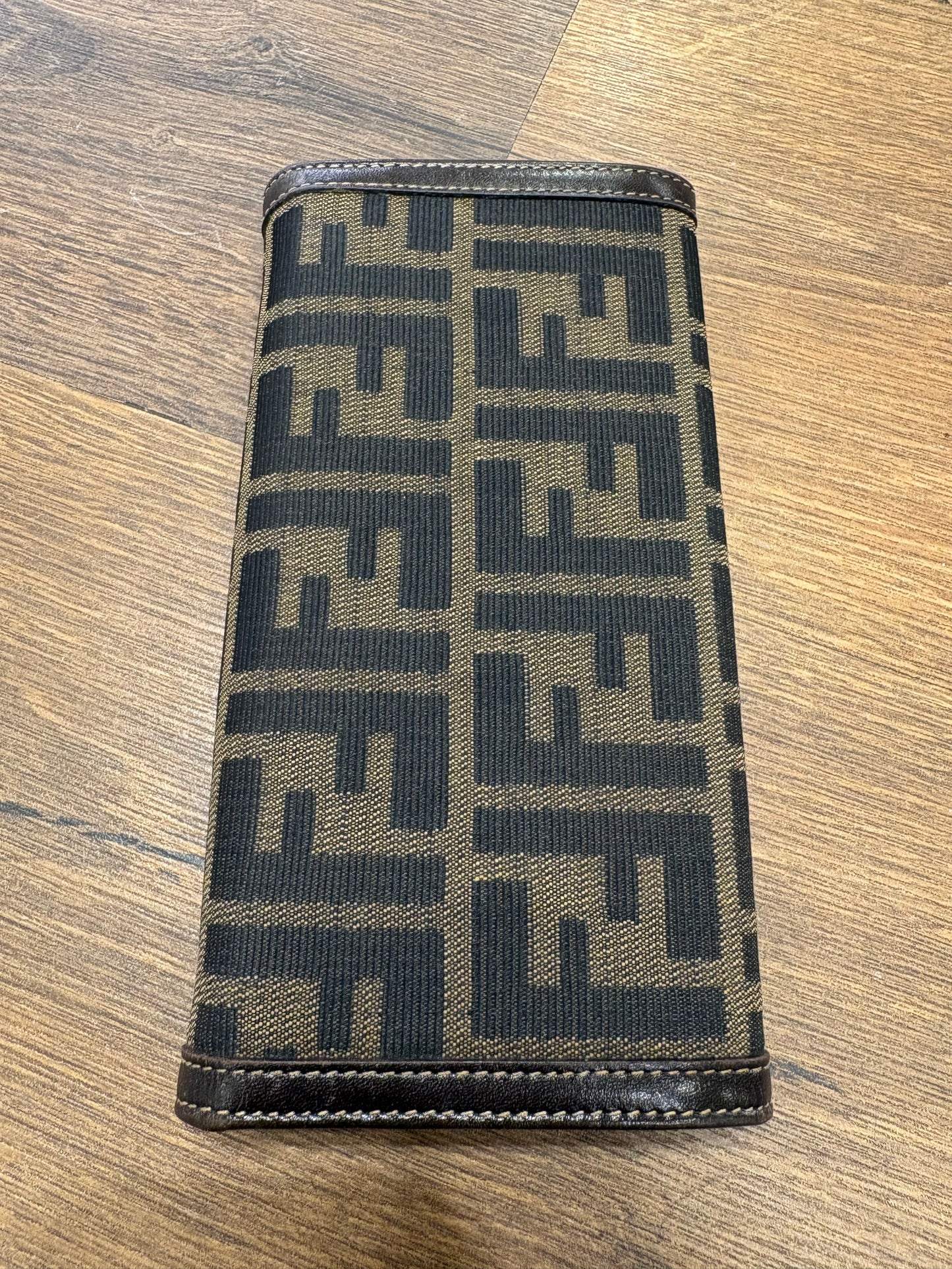 Fendi portafoglio Continental Vintage . Nuovo