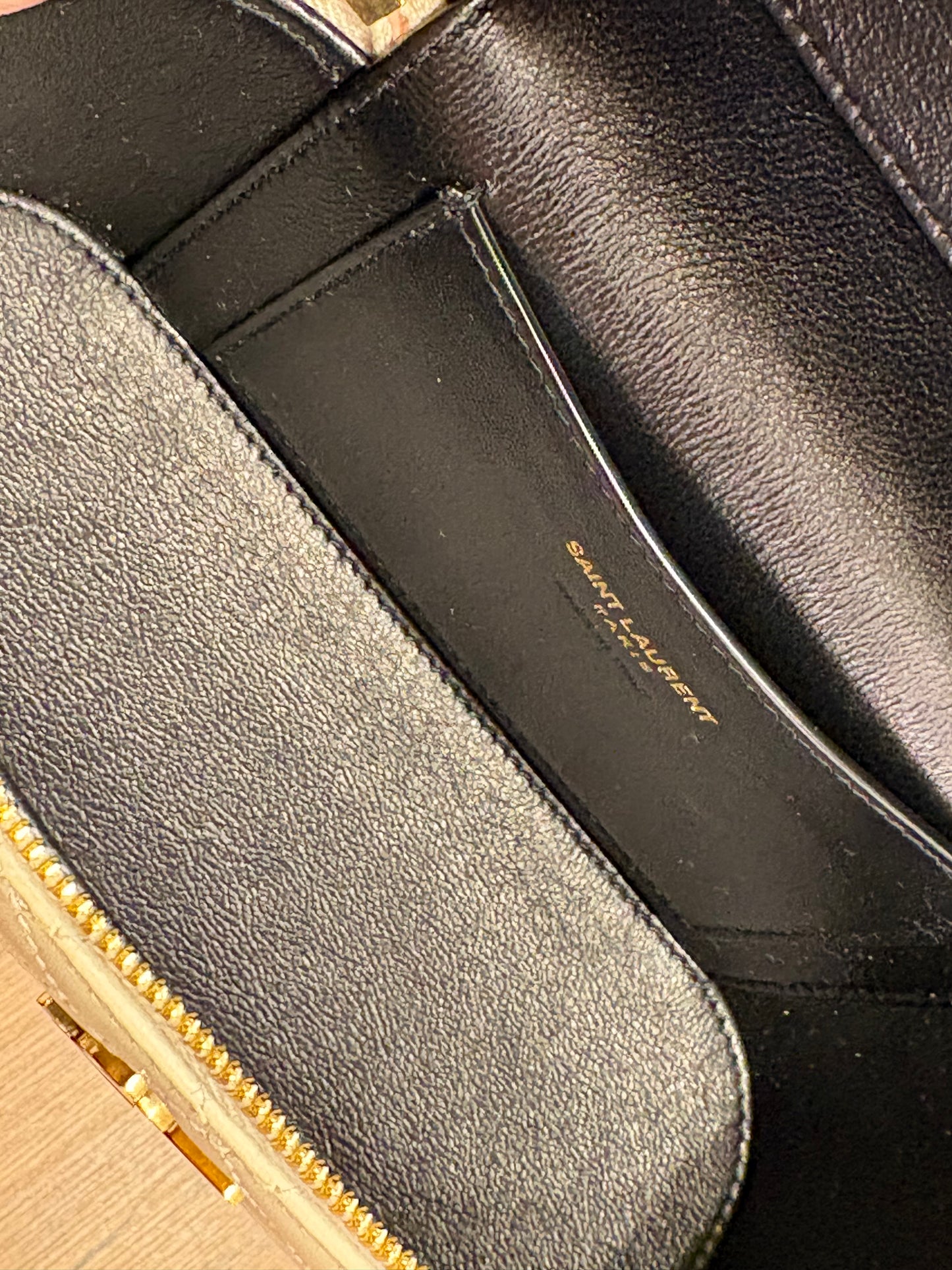 Borsa Saint Laurent Gaby Vanity Large in Pelle Avorio. Nuovo