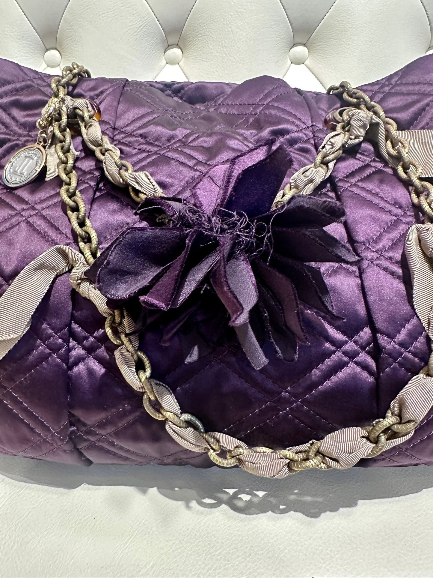 Lanvin Paris borsa a spalla in tela rasata viola