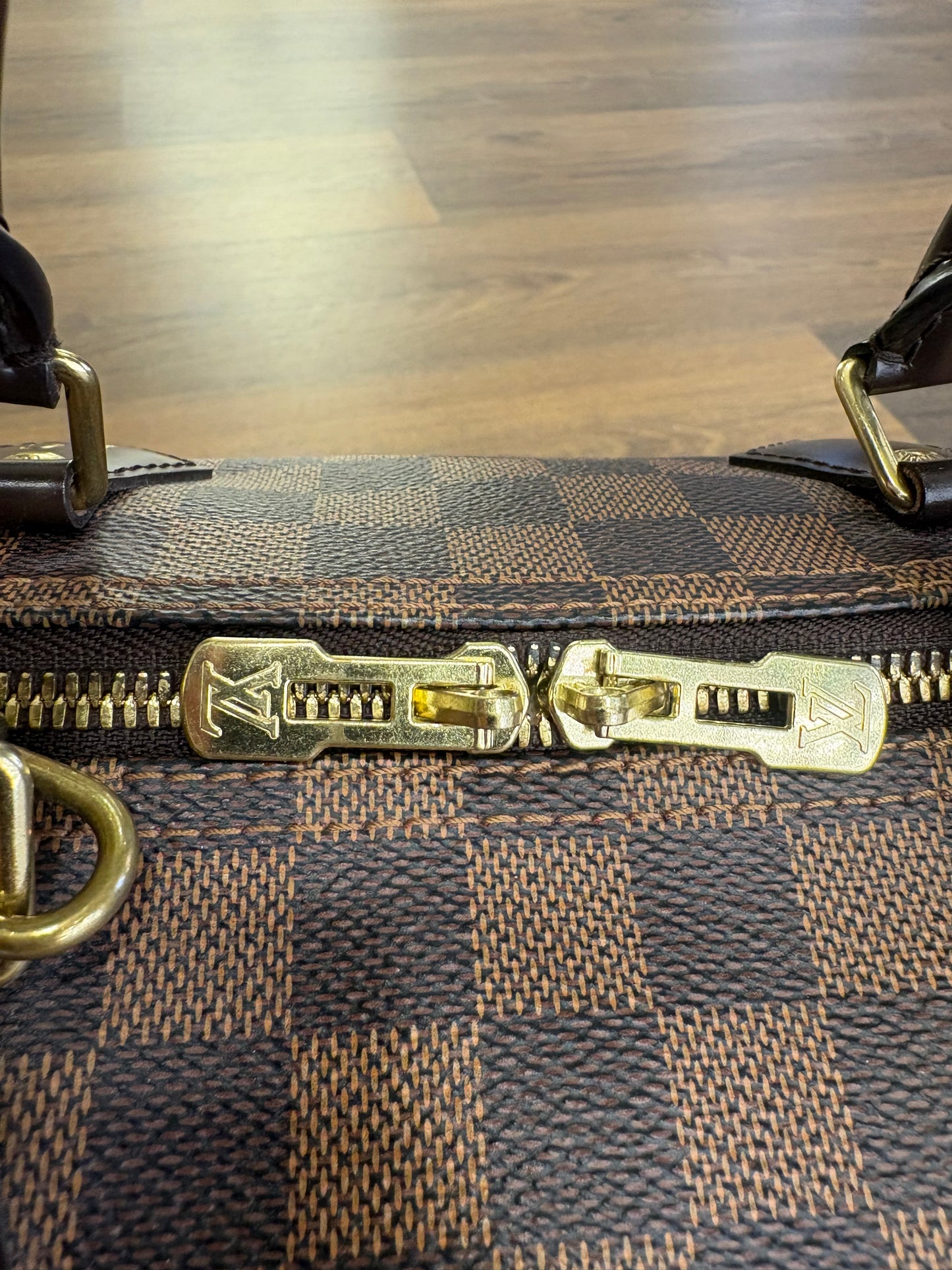LOUIS VUITTON SPEEDY BANDOULIERE 35