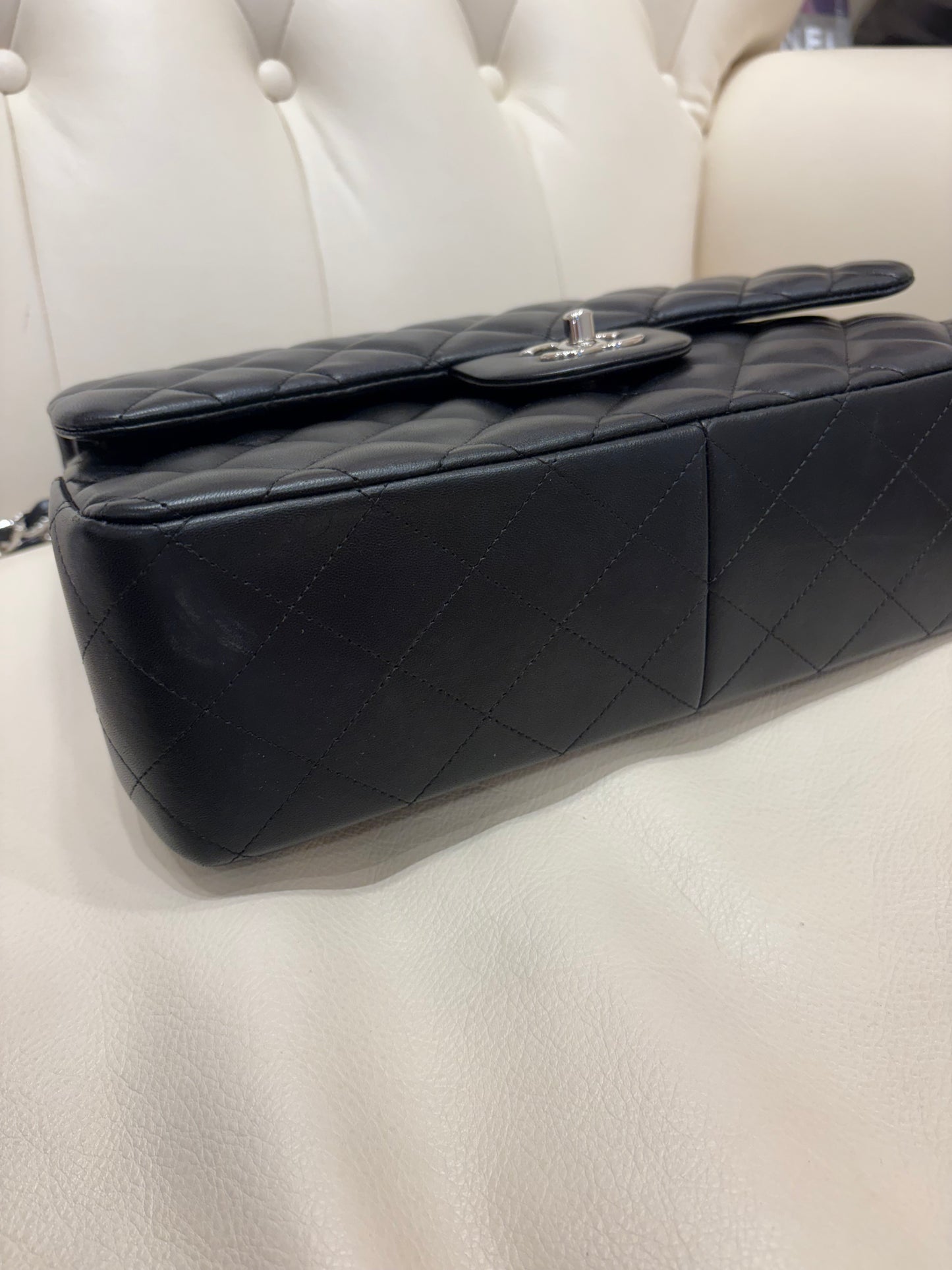 Chanel  Timeless Classic Jumbo lambskin black  hw silver