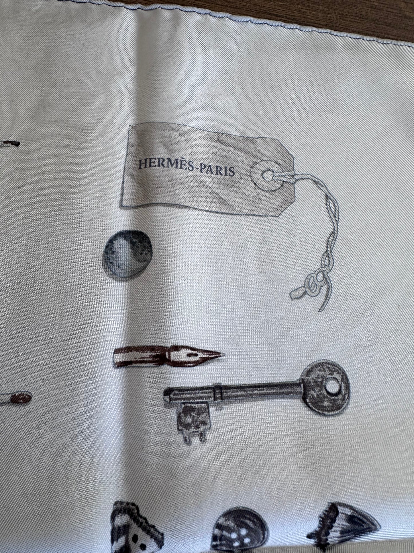 Hermès Paris foulard seta ‘’In the Pocket’’