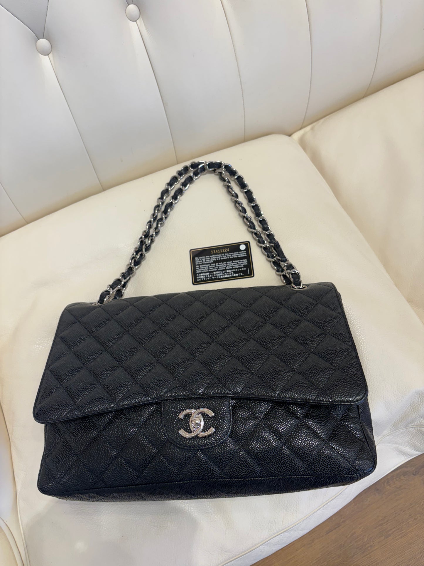 Chanel borsa maxi Jumbo cavier nero metallo silver