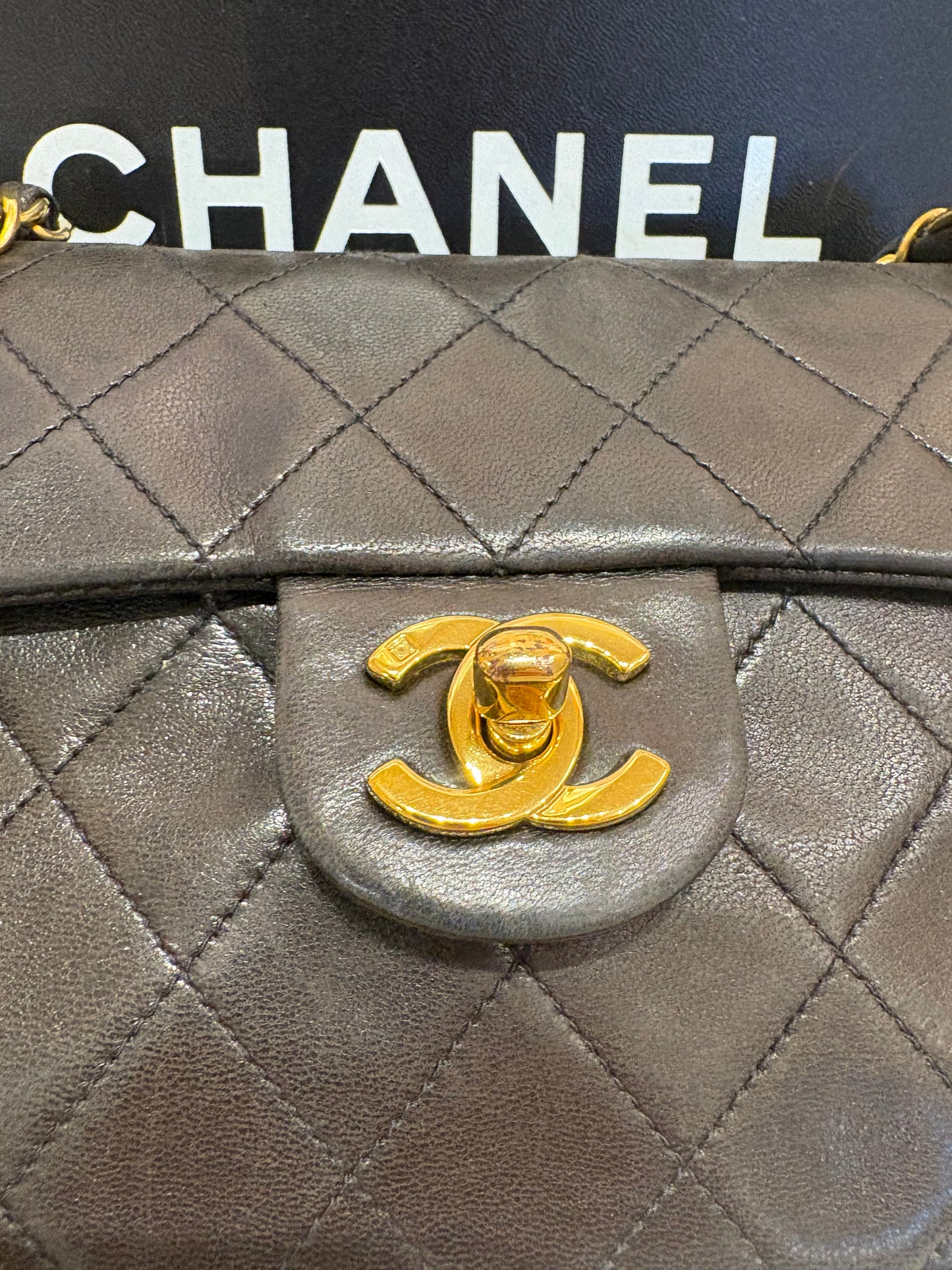 Chanel mini bag in pelle matelasse ‘ nero