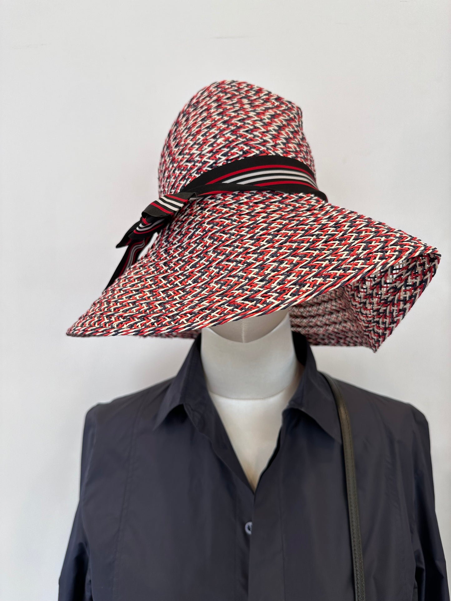 Giorgio Armani Cappello in tessuto intrecciato mis57