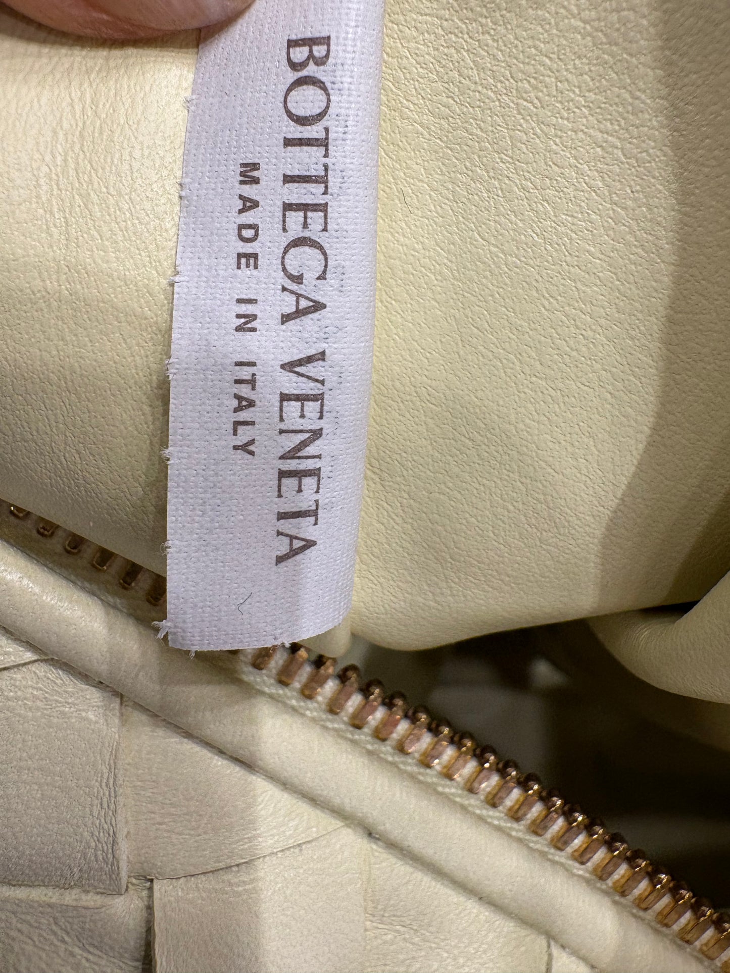 Bottega Veneta Jodie piccola con nodo e motivo intreccio teen