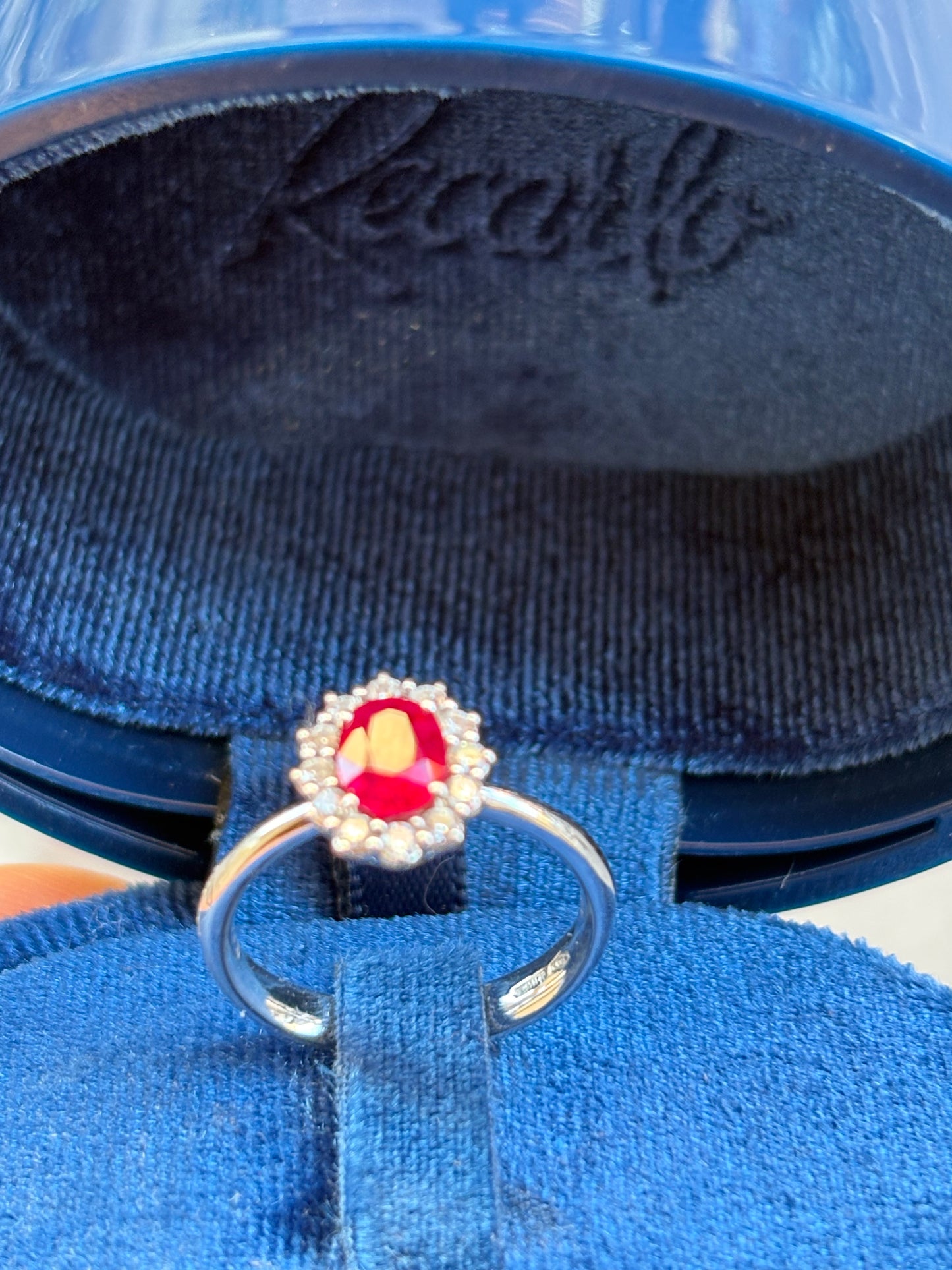 Recarlo anello in oro bianchi diamanti e rubino mis13