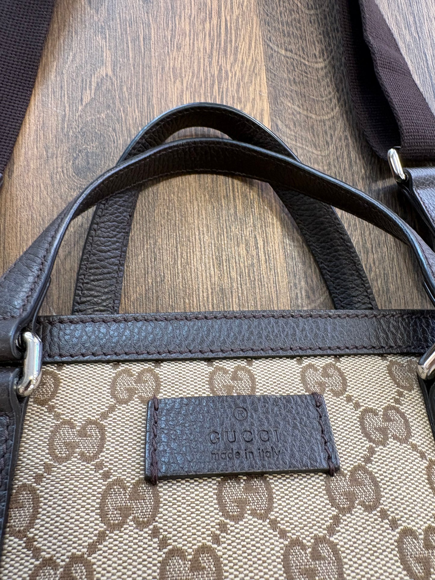 Borsa Tote Gucci Joy Canvas GG Supreme con Tracolla