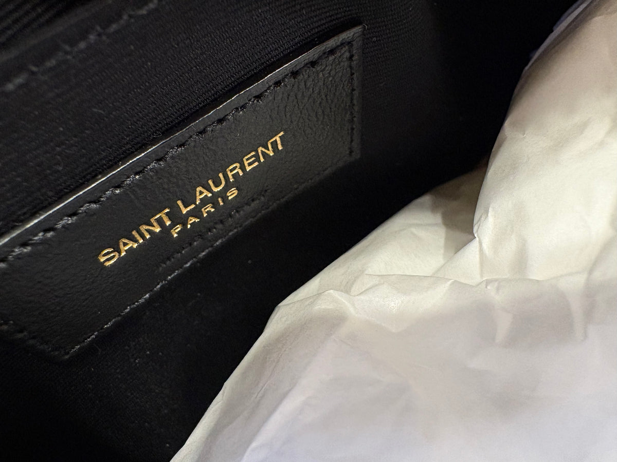 Saint Laurent camera bag Loulou in agnello matelasse’. Nuova