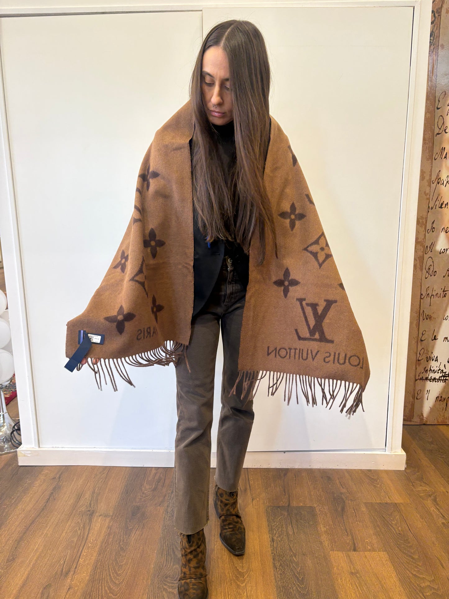 Louis Vuitton sciarpa grande Reykjavik motivo monogram Giant cashmere nuova