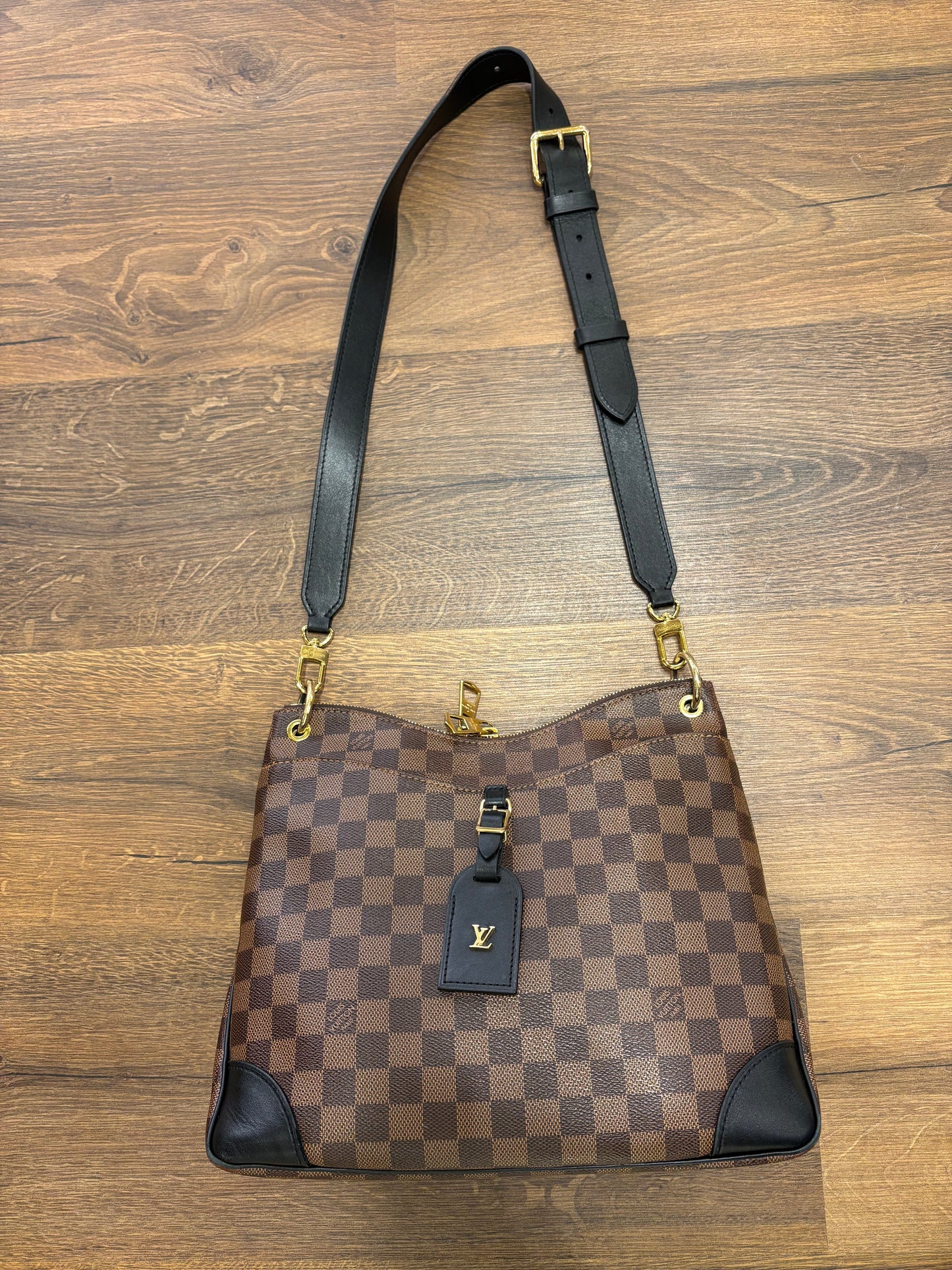 Louis Vuitton Odeon in tela damier e pelle