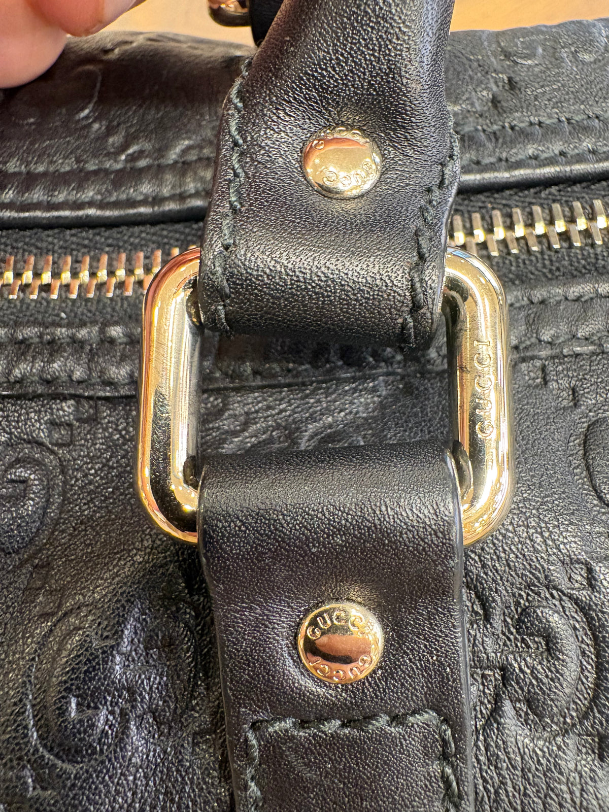 Gucci Borsa a Mano Bauletto  Joy Boston Medium in Pelle Guccissima Nera