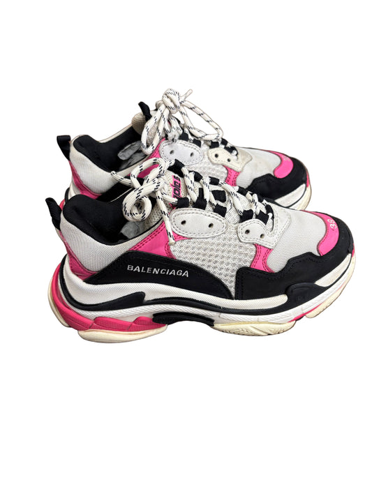 Balenciaga Sneakers Triple S 38