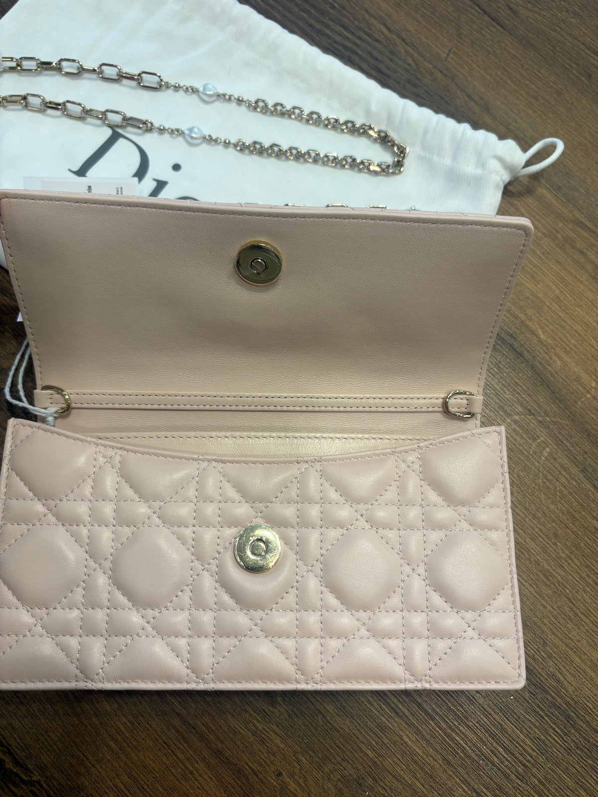 Dior mini borsa My Dior in pelle di agnello Cannage rosa cipria. Nuovo