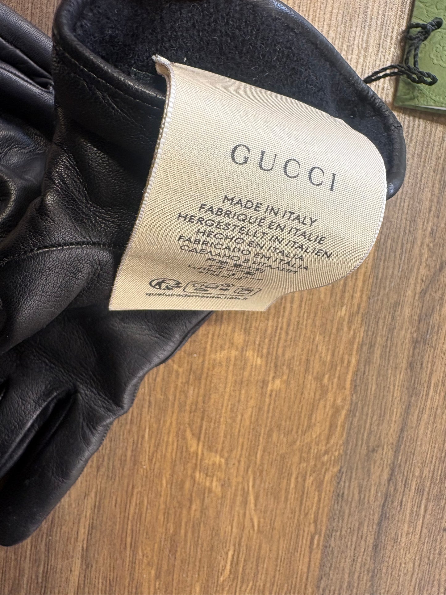 Gucci guanti in pelle di agnello e cashmere morsetto dorato