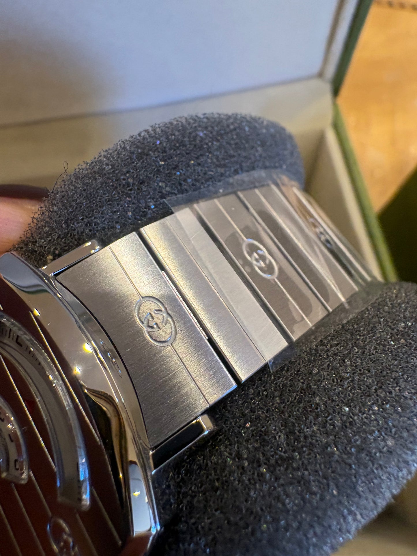 Gucci  Grip orologio Gucci Grip  in acciaio inossidabile con motivo GG inciso .nuovo