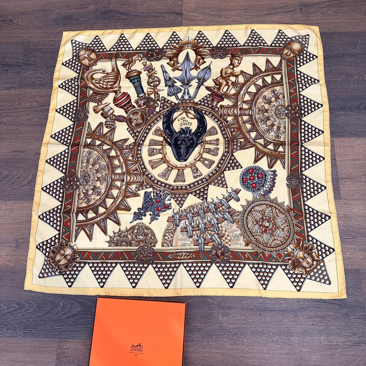 Hermès Paris foulard in seta L’or Des Chef