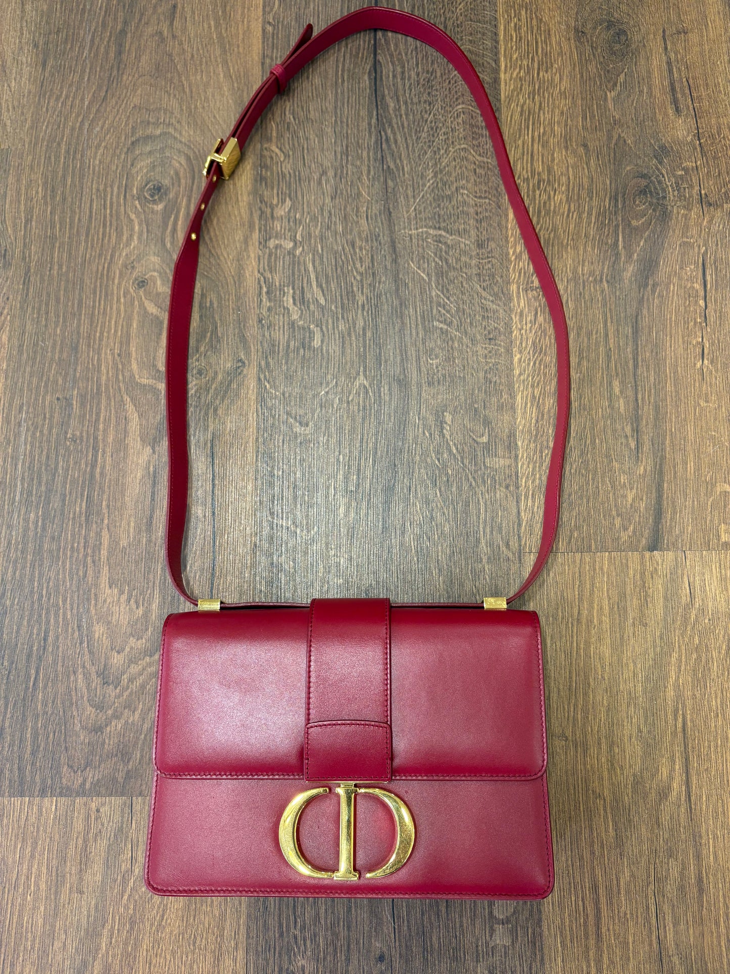 Dior borsa Montaigne30 in vitello rosso