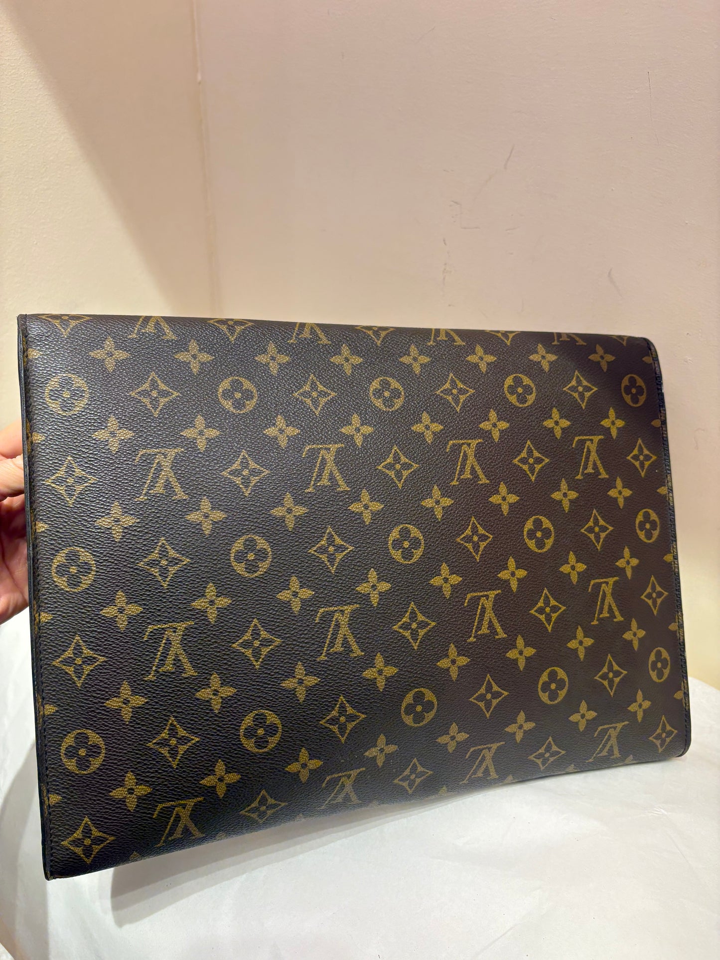 Louis Vuitton pochette Porta Envelople Clutch