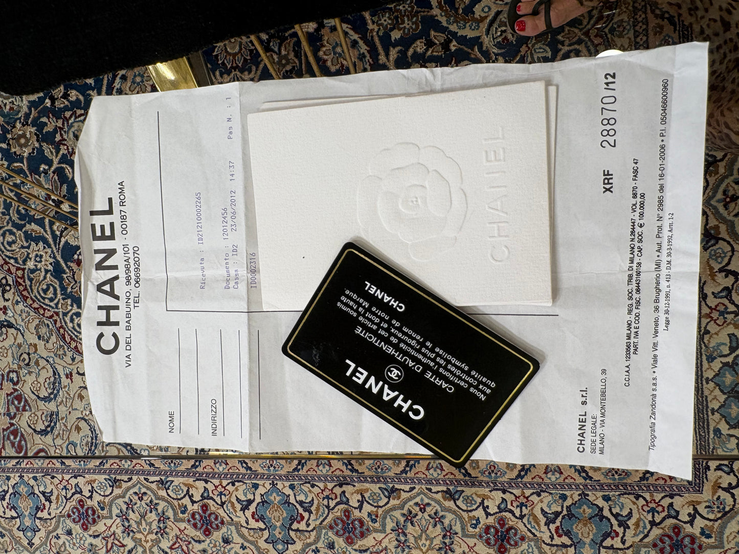 Chanel Classic Double Flap Jumbo 30 cm Pelle di Agnello Nera con Hardware Dorato