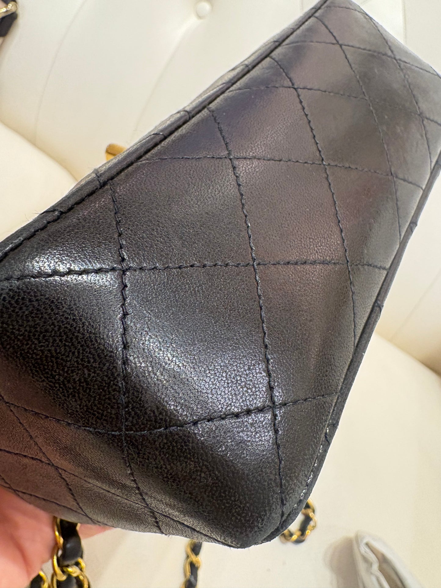 Chanel mini bag in pelle matelasse ‘ nero