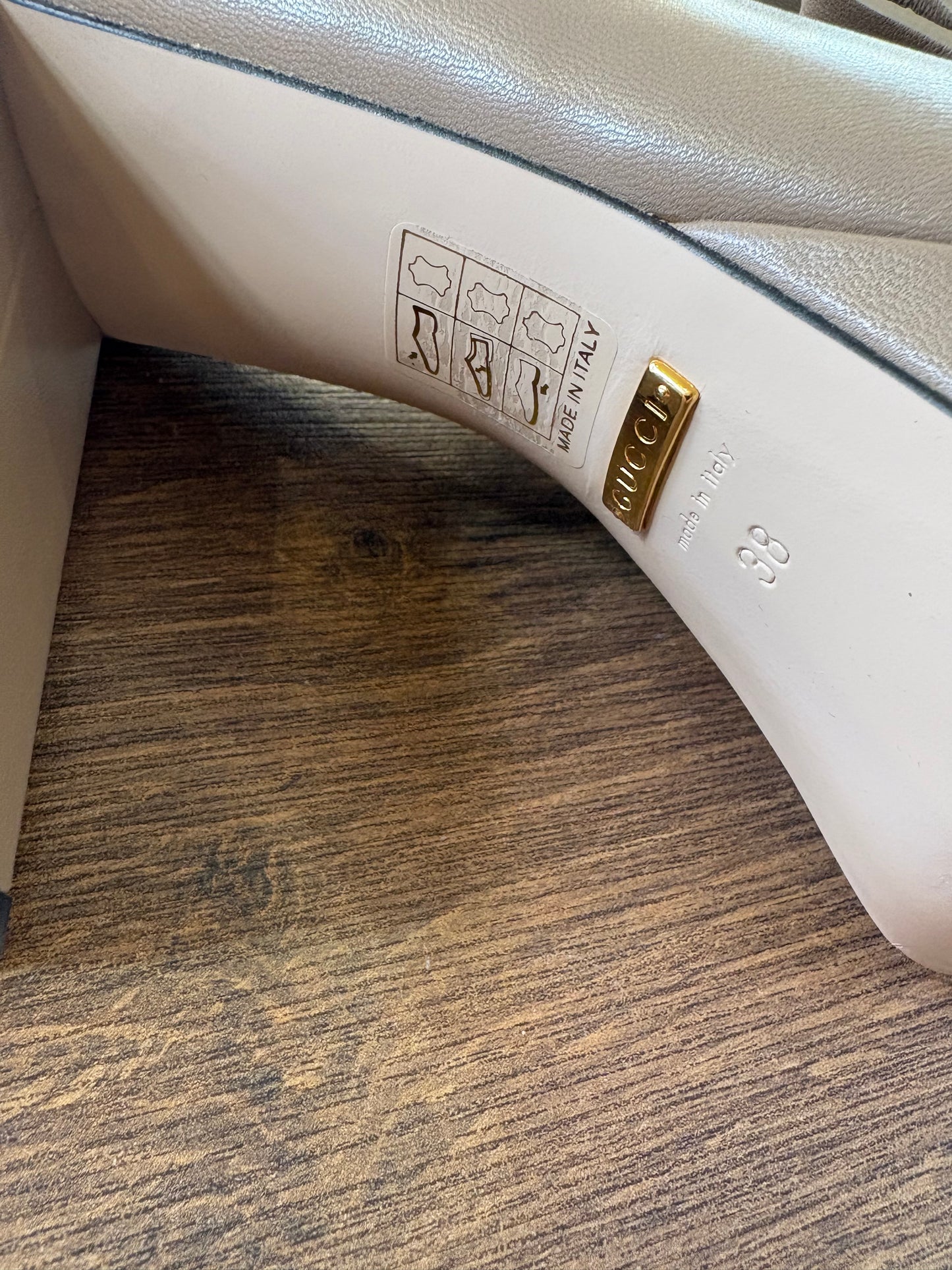 Gucci Marmont mocassini con nappine