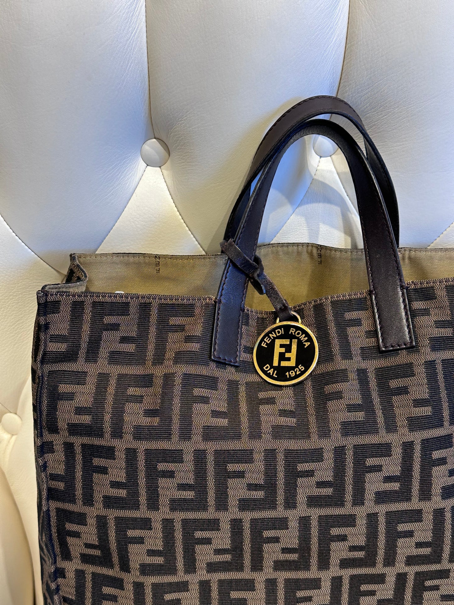 Fendi shopper hand bag