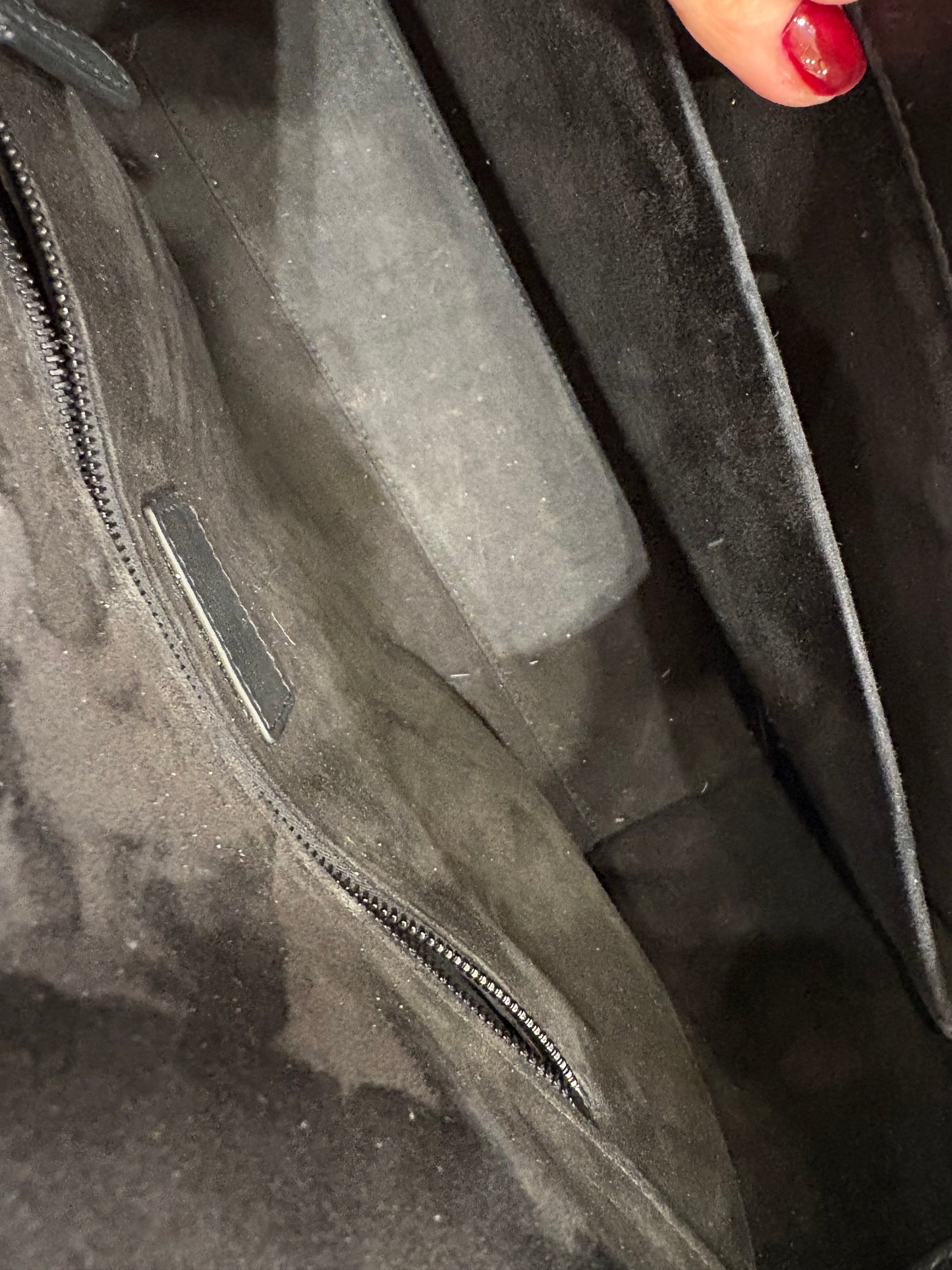 Lady Dior large in pelle ultra opaca cannage nero