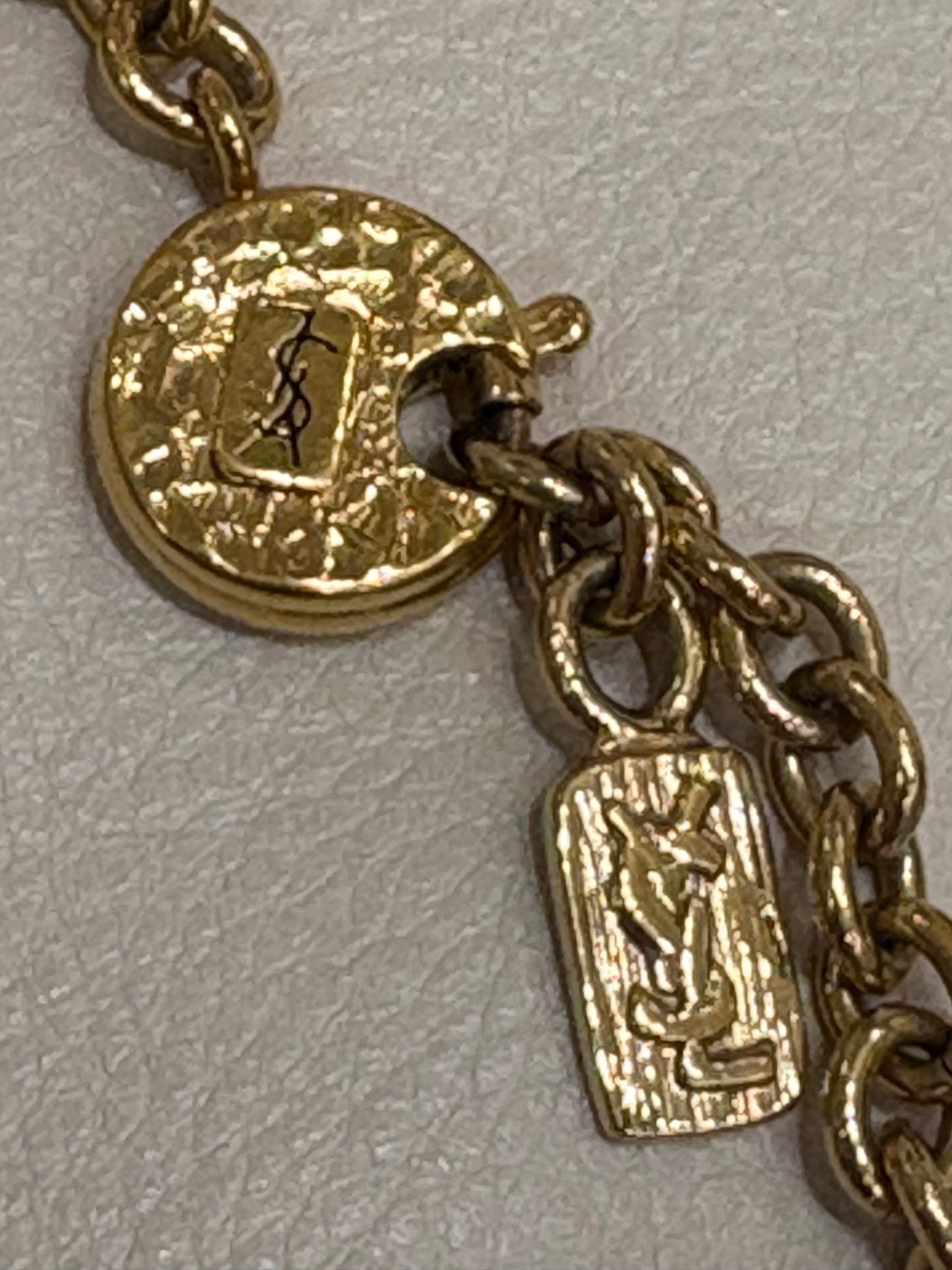 Yves Saint Laurent collana monete vintage