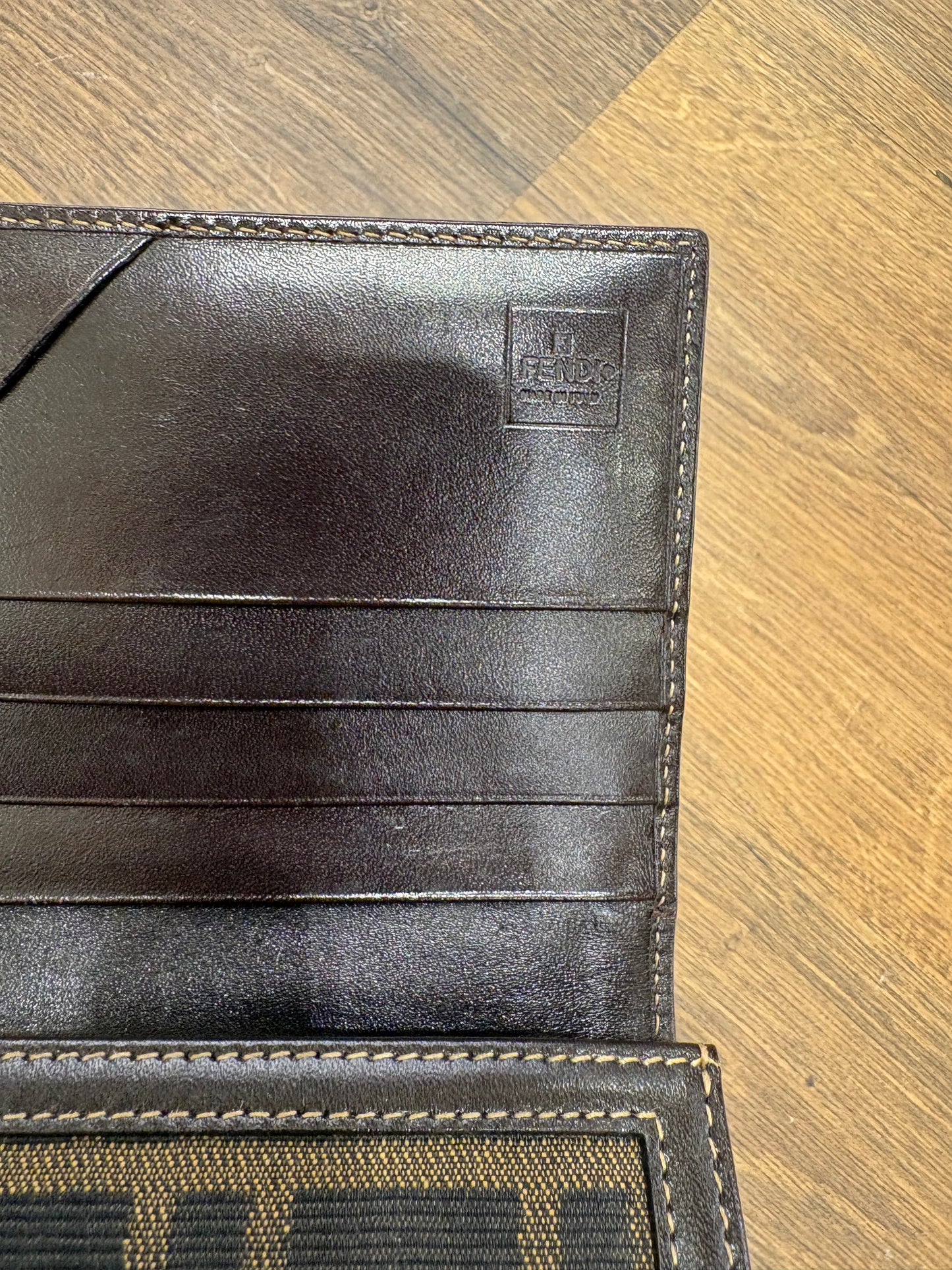 Fendi portafoglio Continental Vintage . Nuovo
